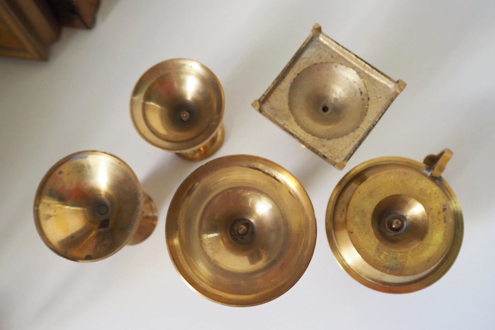 Set of five mismatched vintage candlestick holders | Small candlestick holders | Vintage brass candle holders | Mismatched candle holders