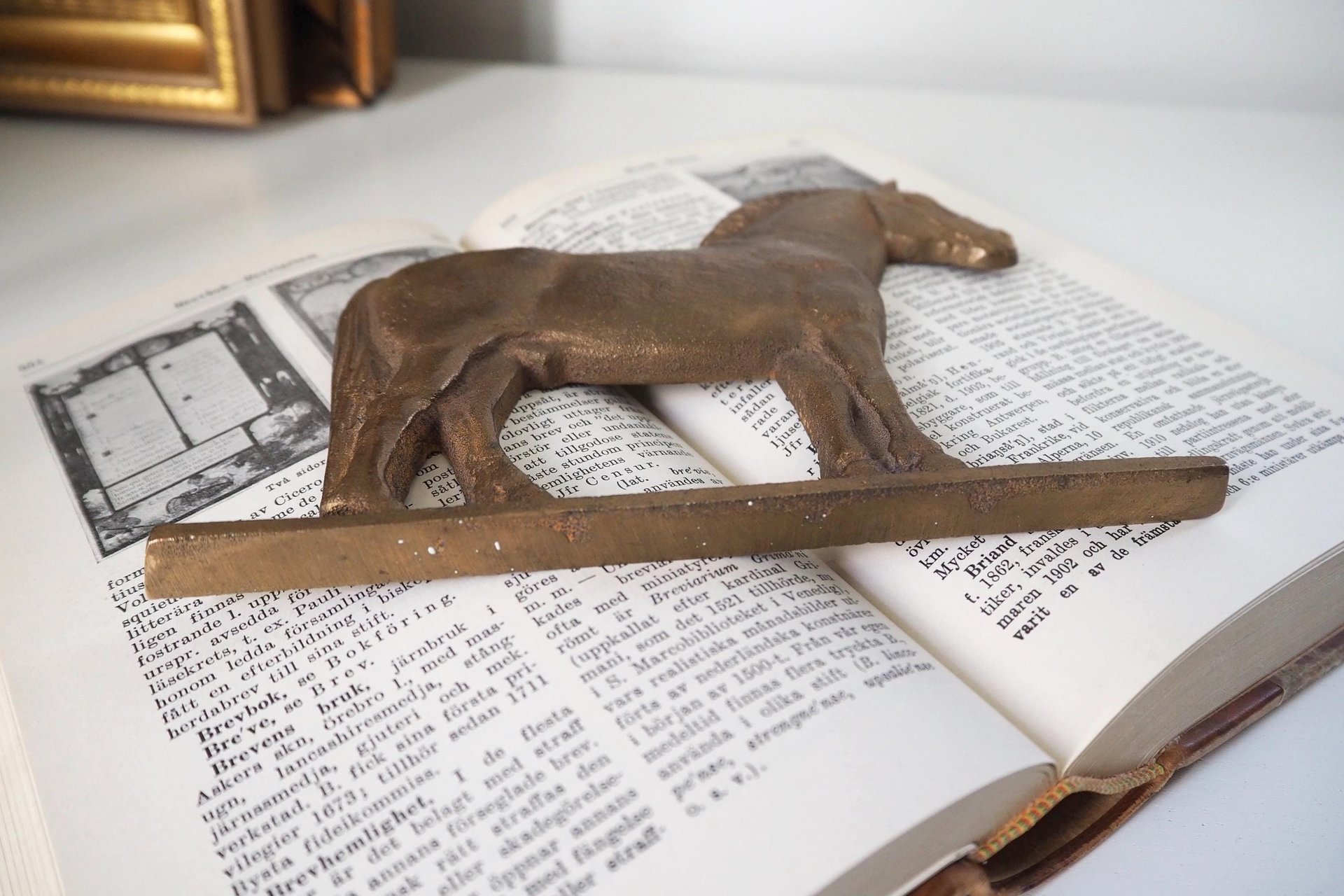 Vintage brass horse | Vintage horse figurine | Vintage horse ornament | Vintage brass figurine | Brass horse | Standing brass horse