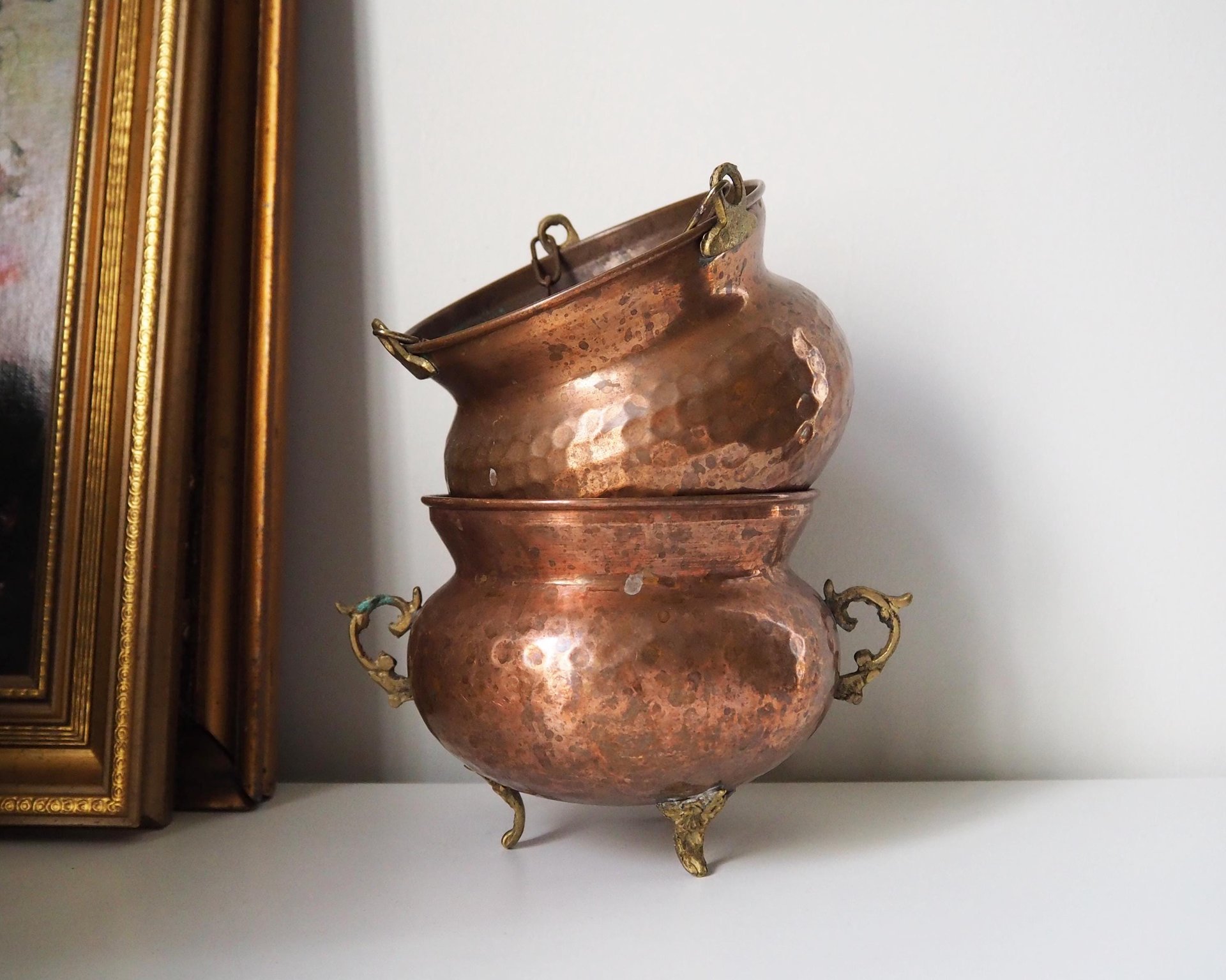 Set of two vintage copper planters | Mismatched copper planters | Round copper planters | Vintage copper planters | Hanging planter