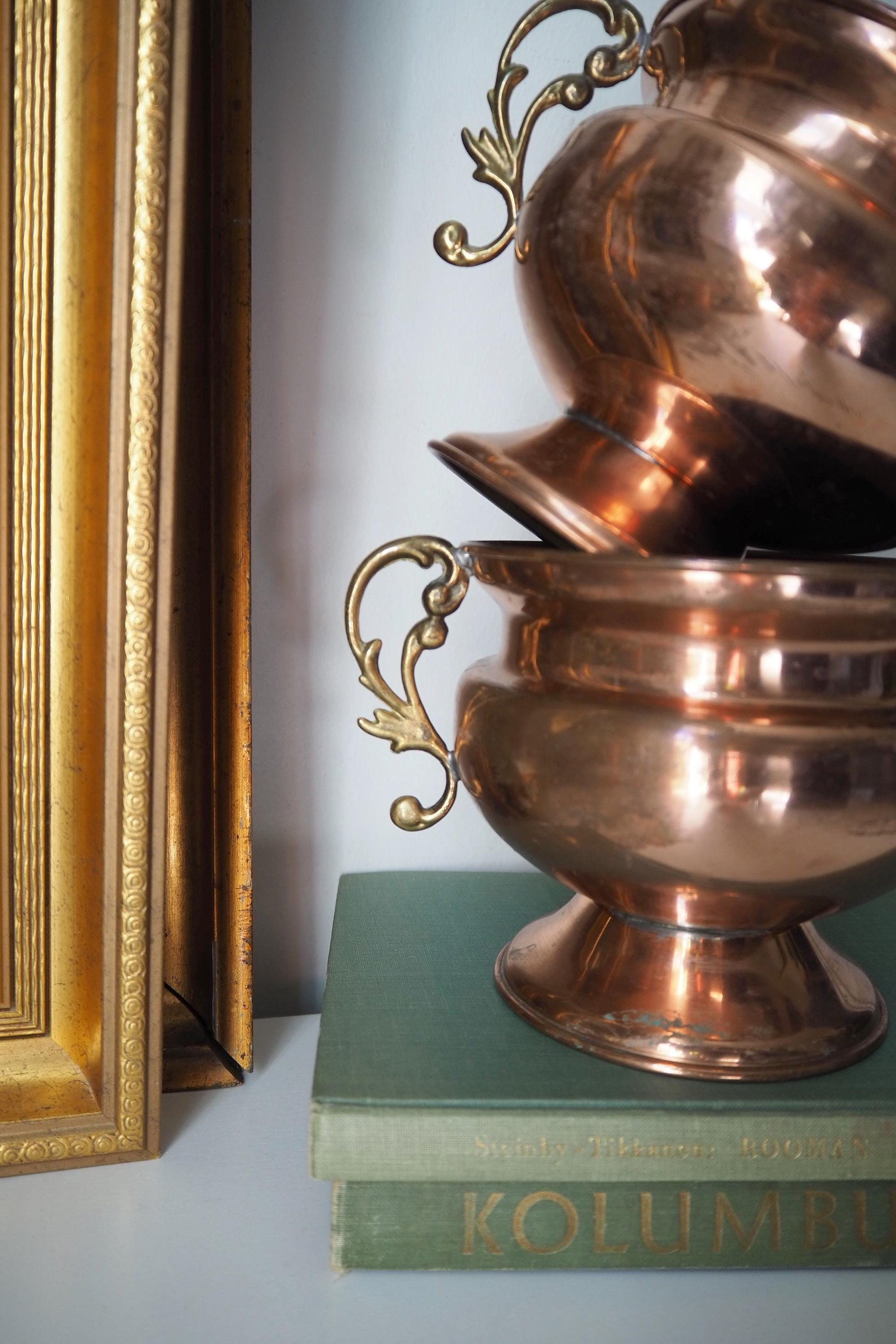 Set of two vintage copper planters | Vintage footed bowls | Matching copper planters | Vintage footed planters | Vintage planters