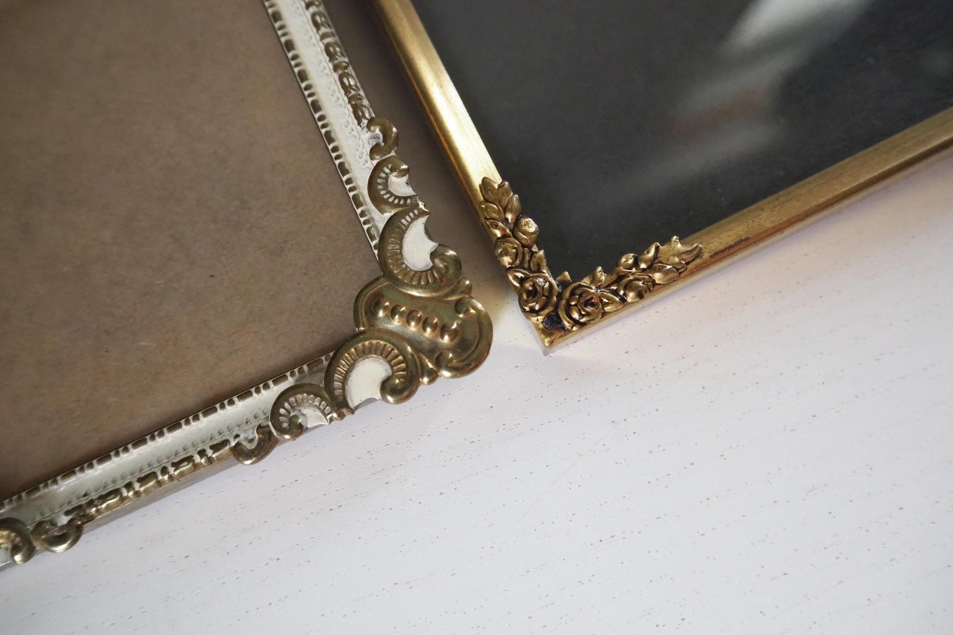 Set of four vintage photo frames | Set of four mismatched vintage frames | Vintage brass picture frames | Vintage brass frame set