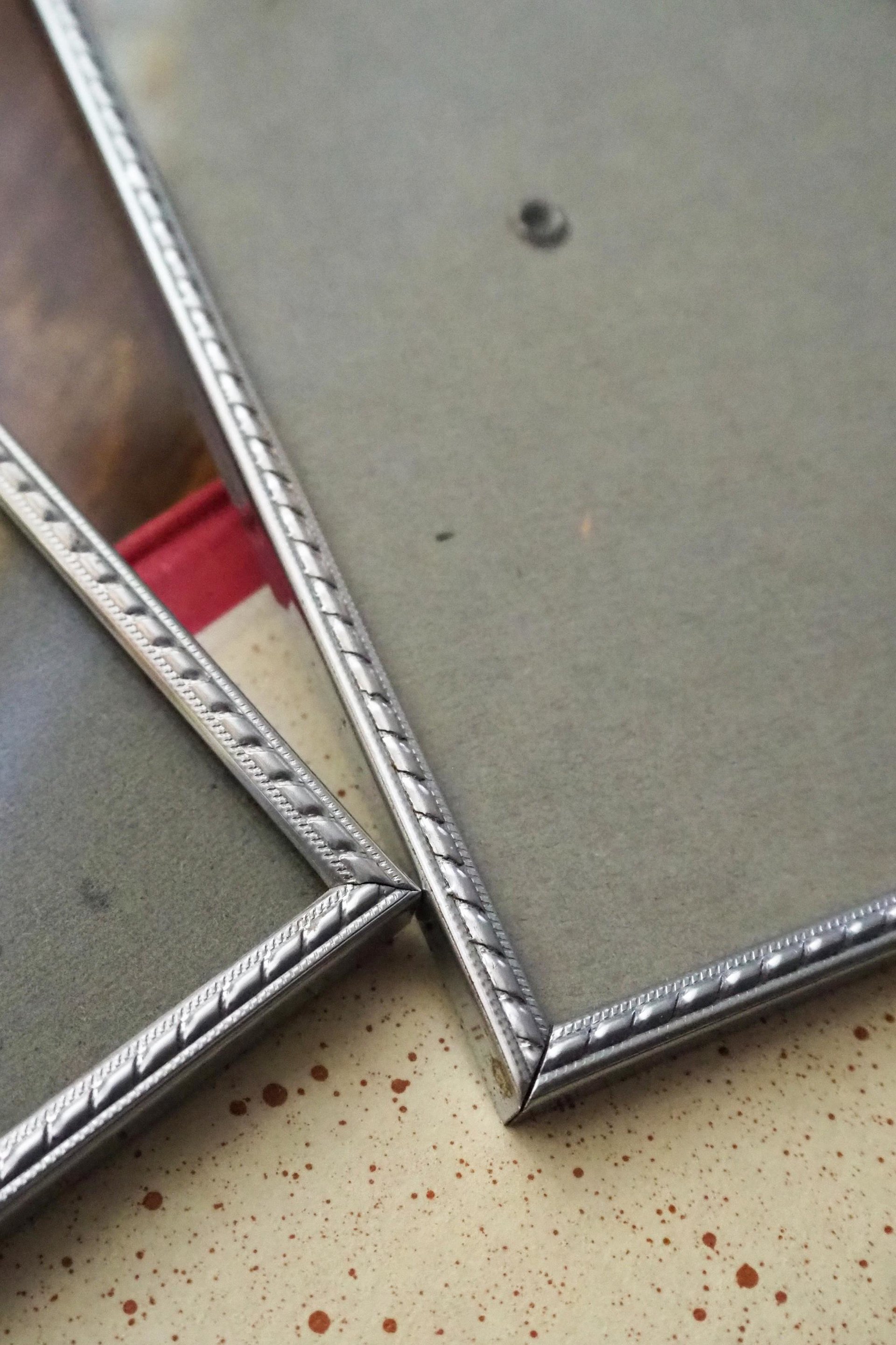 Set of two vintage silver plated photo frames | Silver plated photo frame 11x15 cm | Vintage silver plated picture frames | Vintage frames