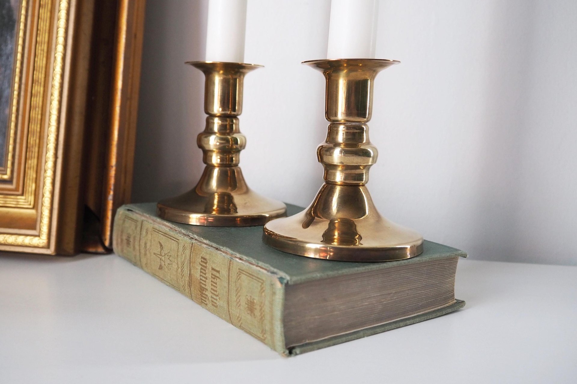 Pair of vintage candlestick holders | Brass candlestick holders | Simple brass candlestick holders