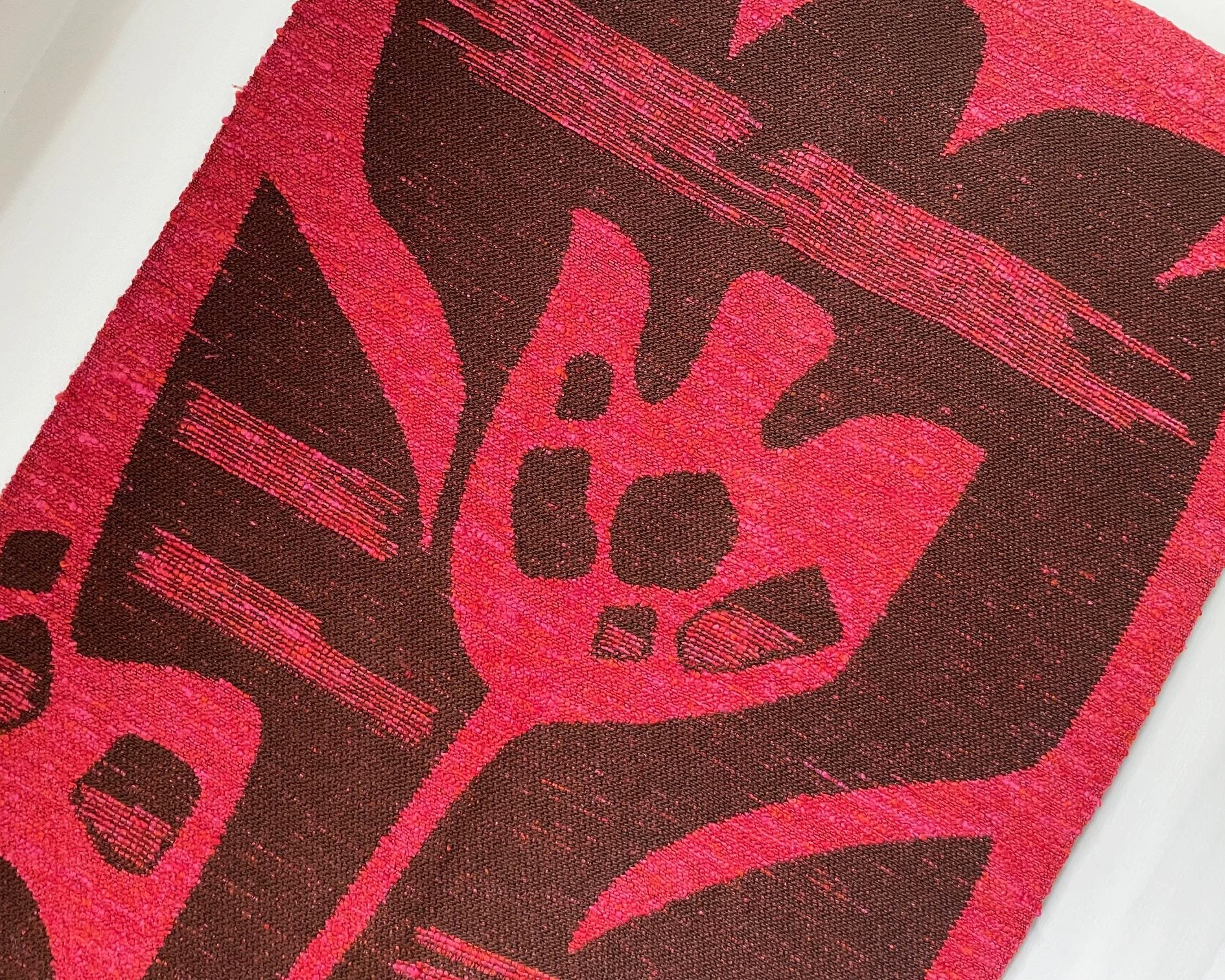 Vintage wall hanging | Large wall hanging | Scandinavian wall tapestry | 1970s wall tapestry | Retro wall hanging | Red and brown tapestry
