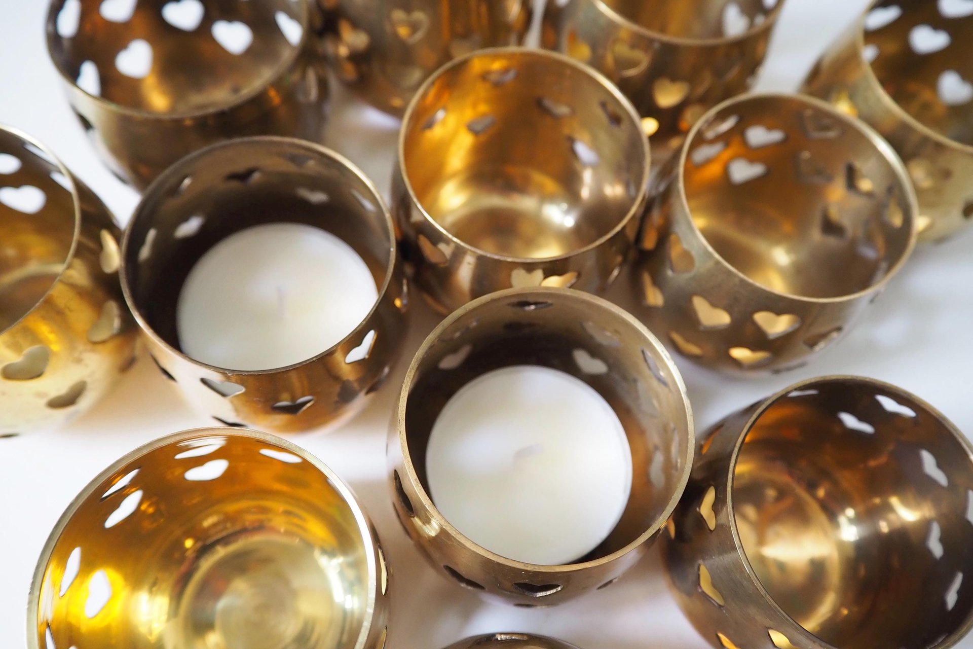 Set of twelve vintage tealight candle holders | Heart tealight candleholders | Vintage brass votive candleholders | Brass tealight holders