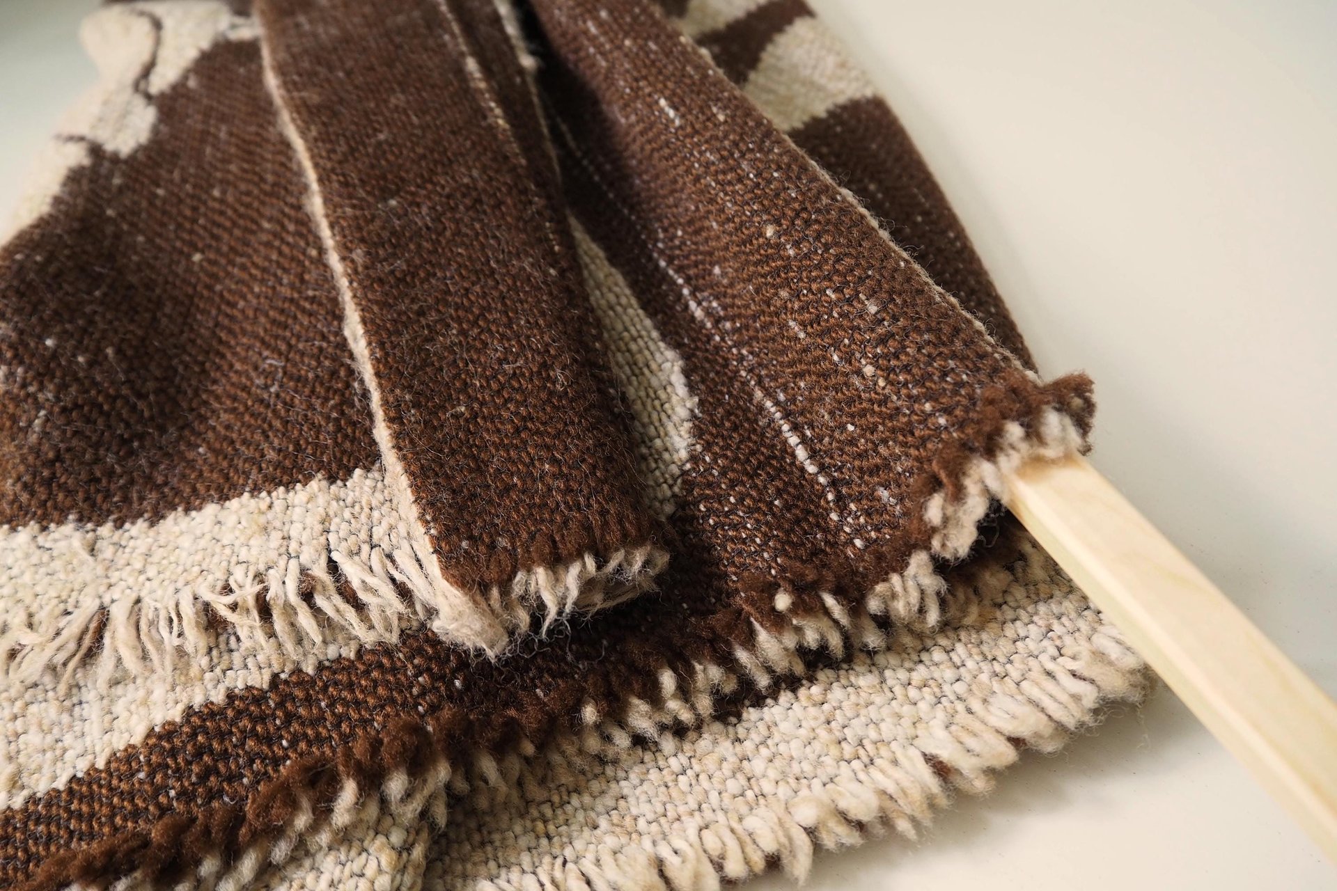 Vintage wall hanging | Large wall hanging | Scandinavian woven textile | Bird wall hanging | Brown and white wall hanging