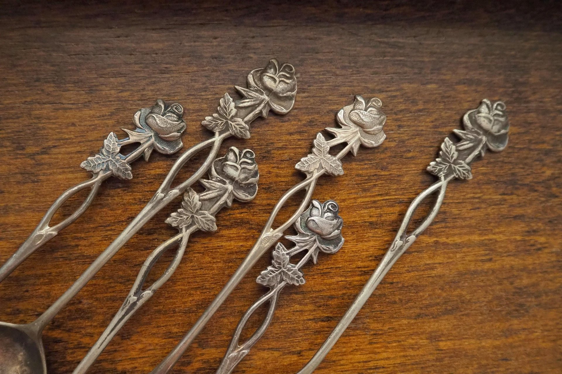 Set of six vintage teaspoons | Vintage alpacca silver teaspoons | Vintage teaspoons | Rose teaspoon set | Vintage alpacca teaspoons