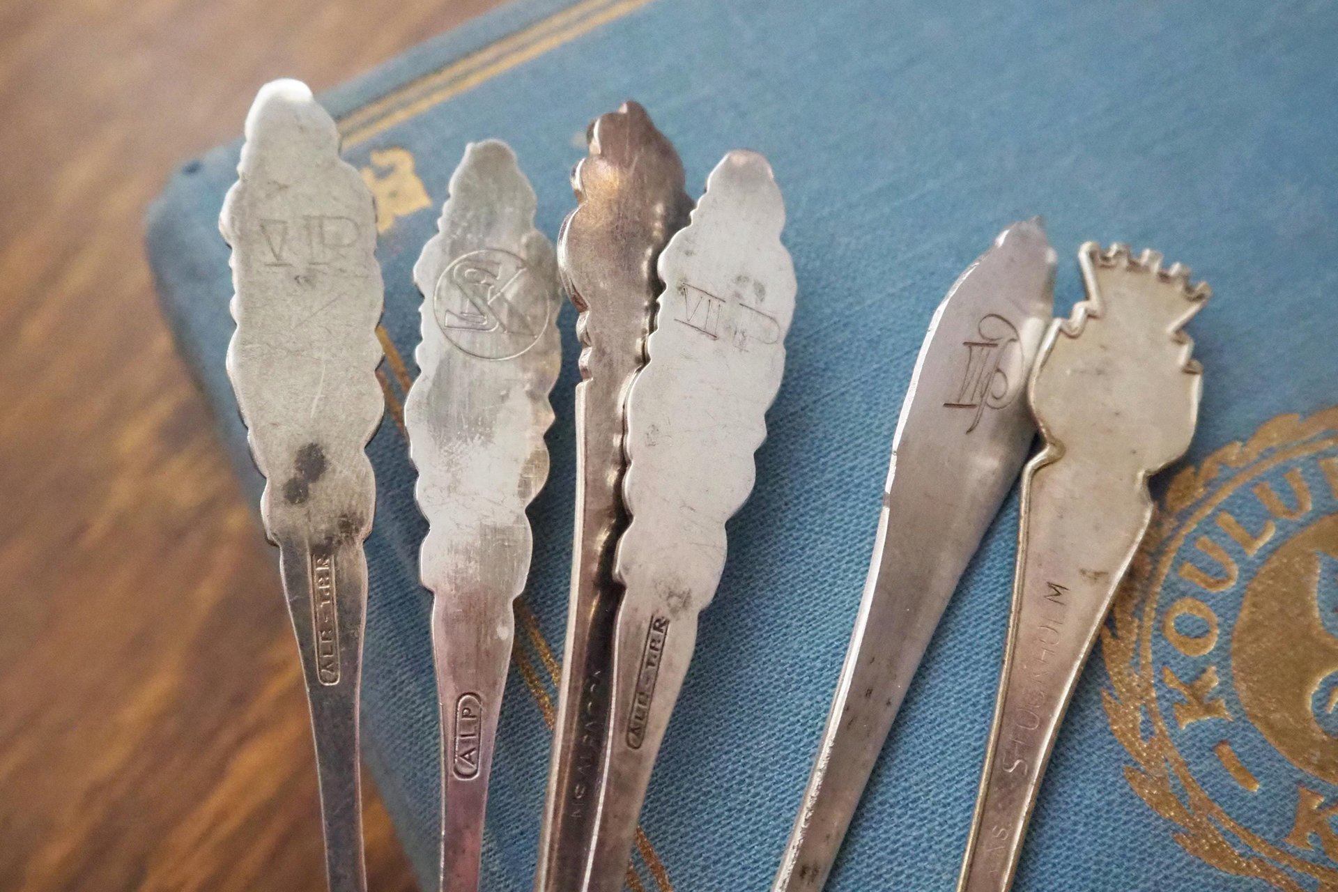 Set of six vintage coffee spoons | Small silver plated coffee spoons | Mismatched spoon set | Vintage alpacca coffee spoons