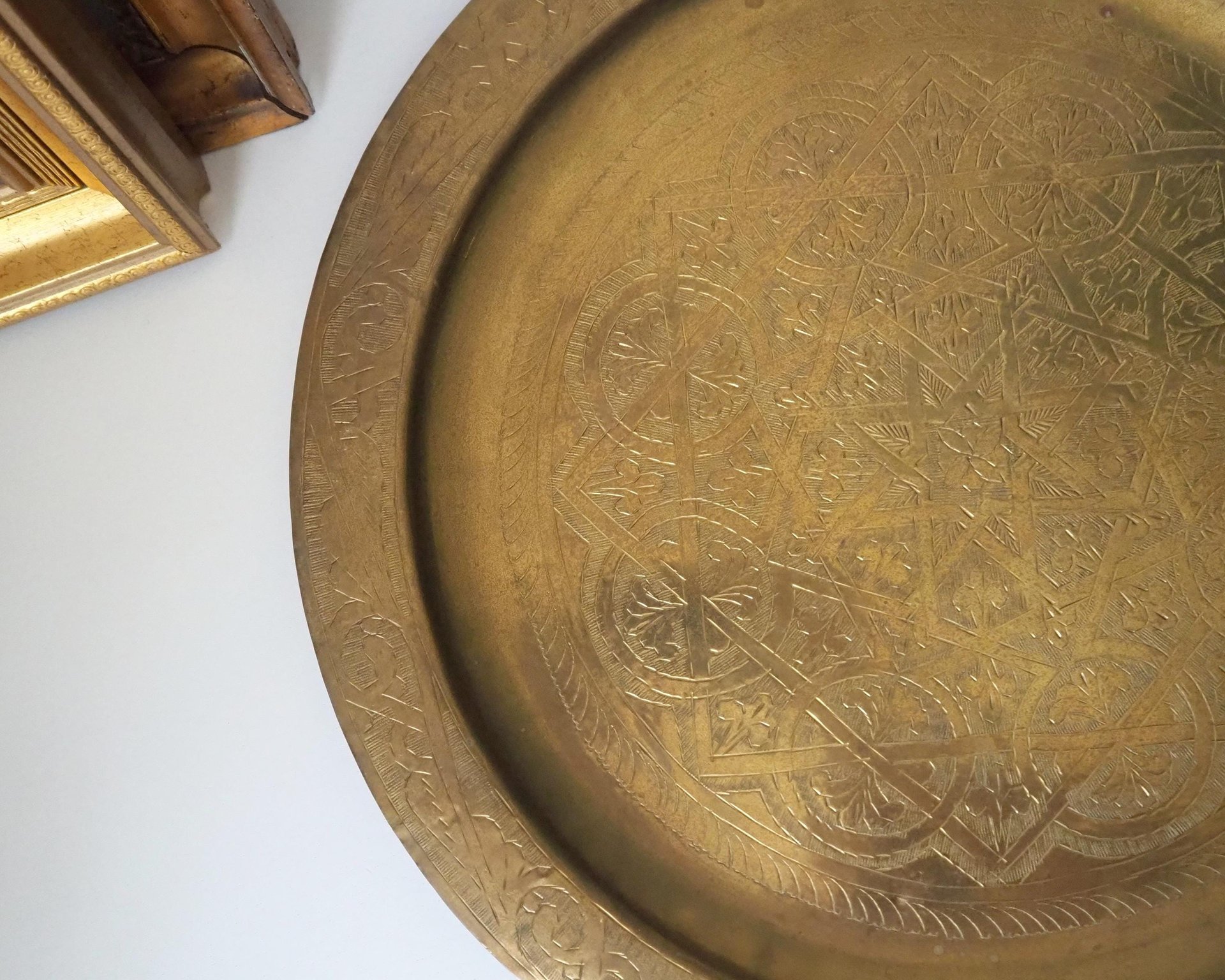 Vintage brass tray | Large brass wall plate | Vintage brass wall plate | Etched brass tray | Large etched brass wall plate