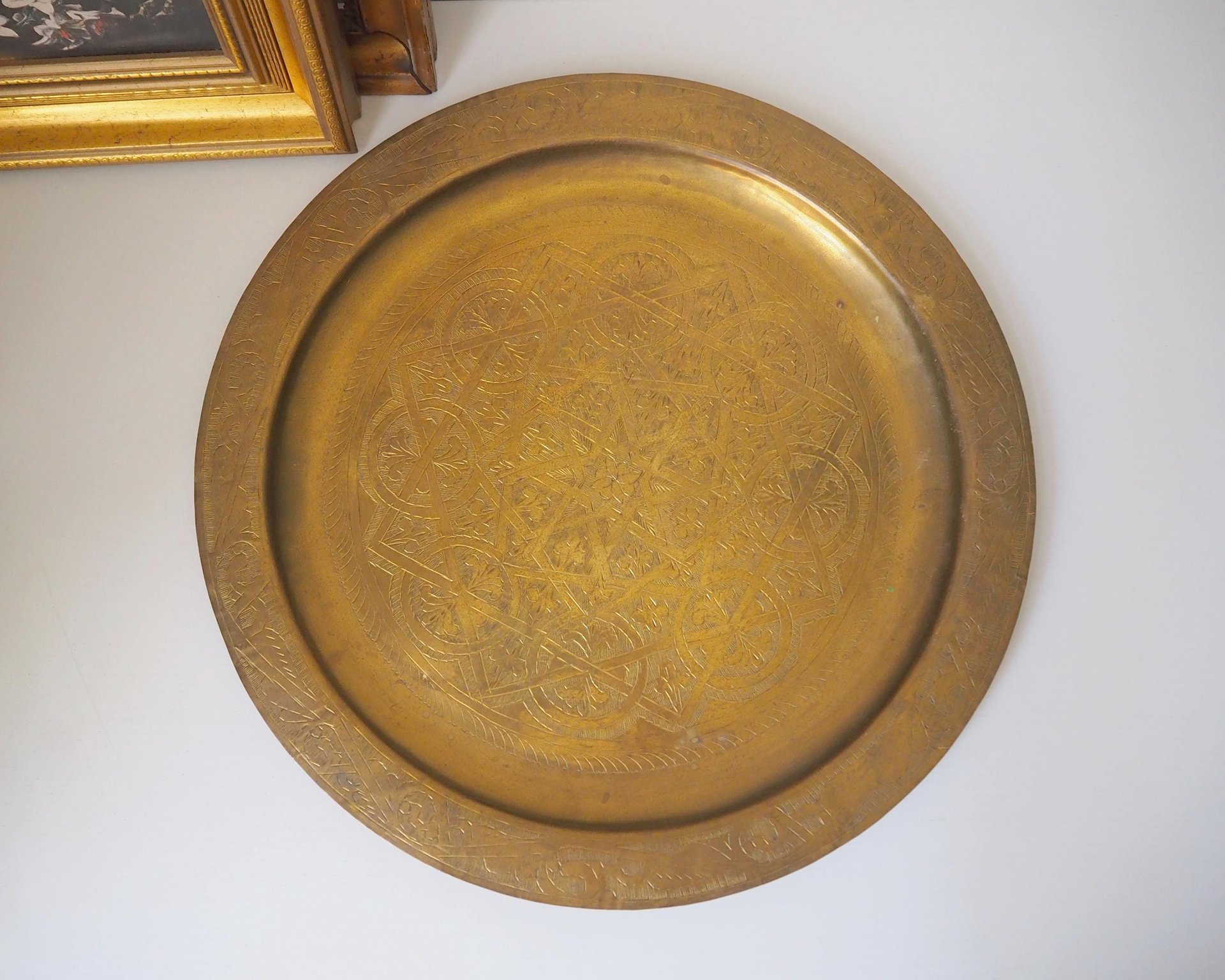 Vintage brass tray | Large brass wall plate | Vintage brass wall plate | Etched brass tray | Large etched brass wall plate
