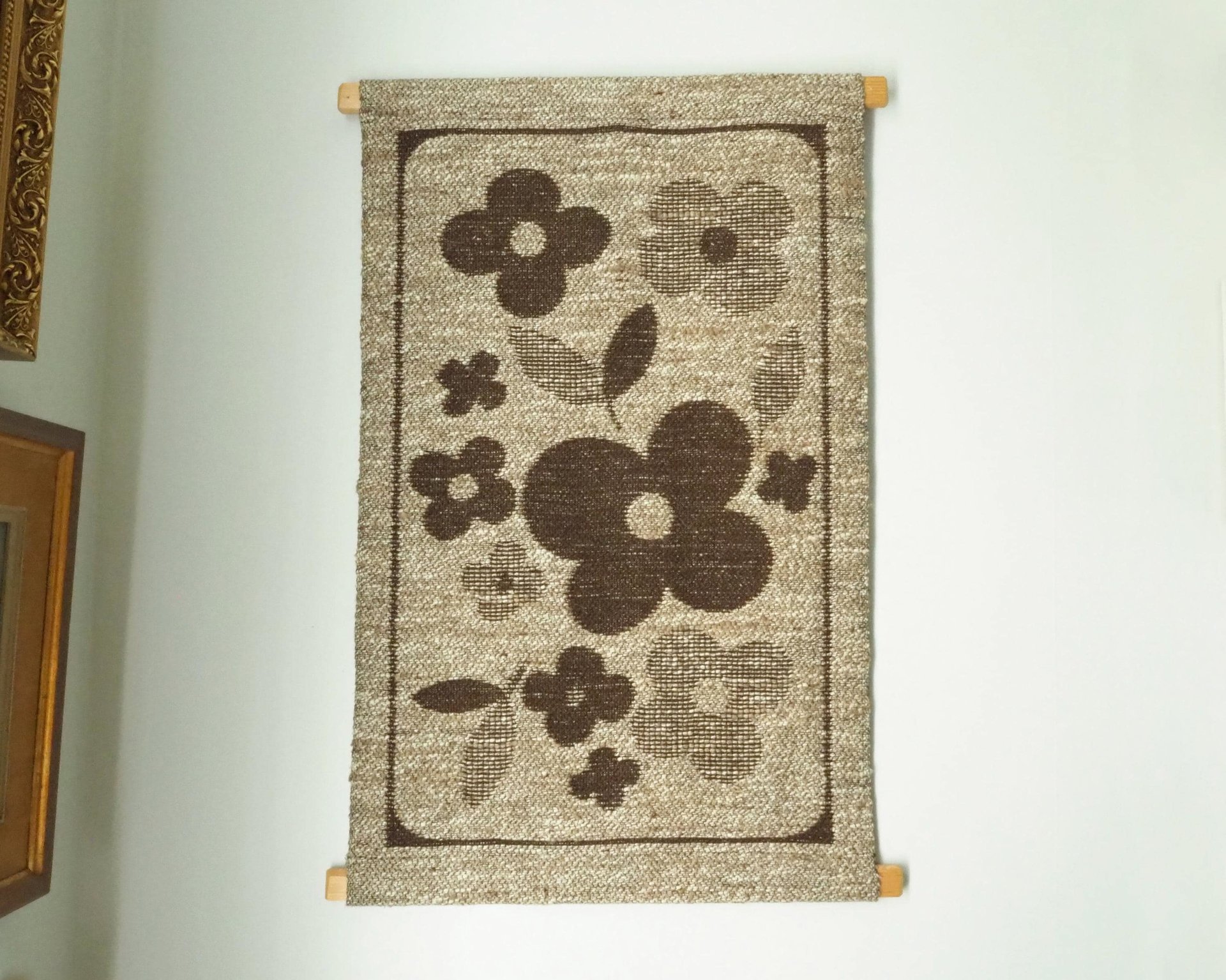 Vintage wall hanging | Floral wall tapestry | Retro wall hanging | Scandinavian wall hanging | Brown and beige wall hanging