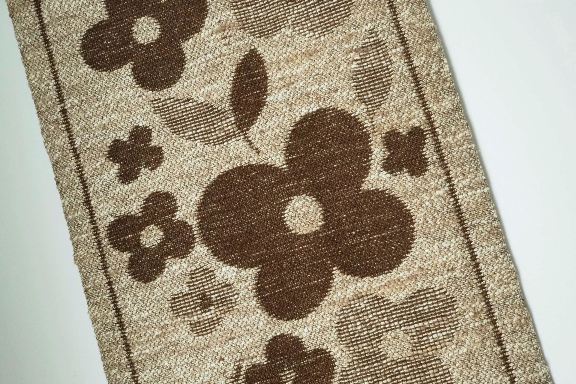 Vintage wall hanging | Floral wall tapestry | Retro wall hanging | Scandinavian wall hanging | Brown and beige wall hanging