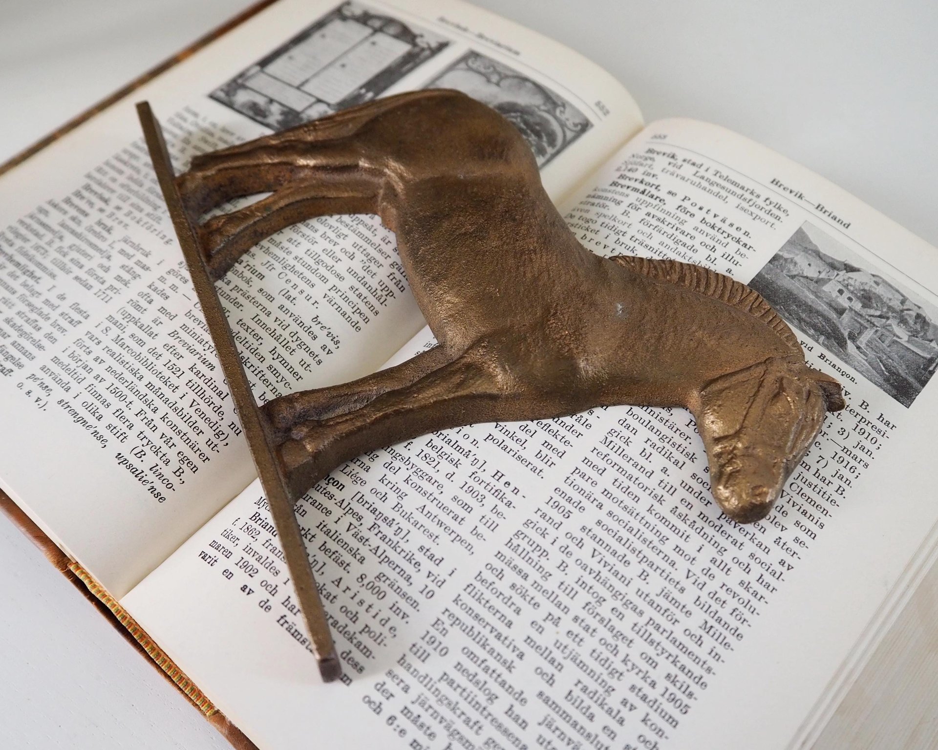 Vintage brass horse | Vintage horse figurine | Vintage horse ornament | Vintage brass figurine | Brass horse | Standing brass horse