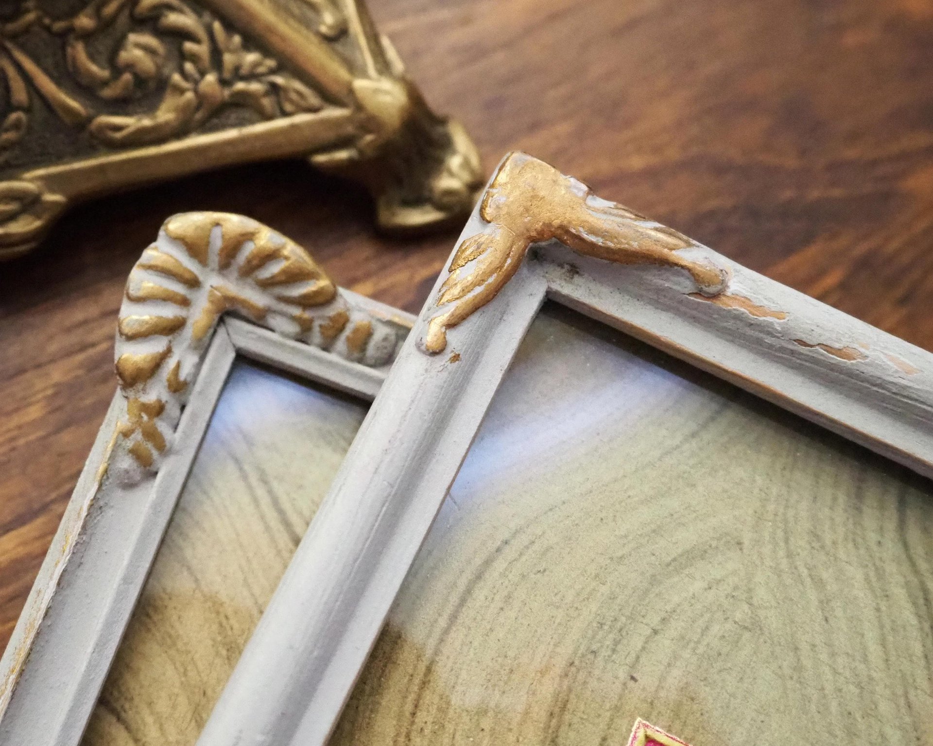 Set of two vintage frames | Vintage wooden picture frames | Vintage Eklöf photo frame | Made in Finland | Mismatched photo frames