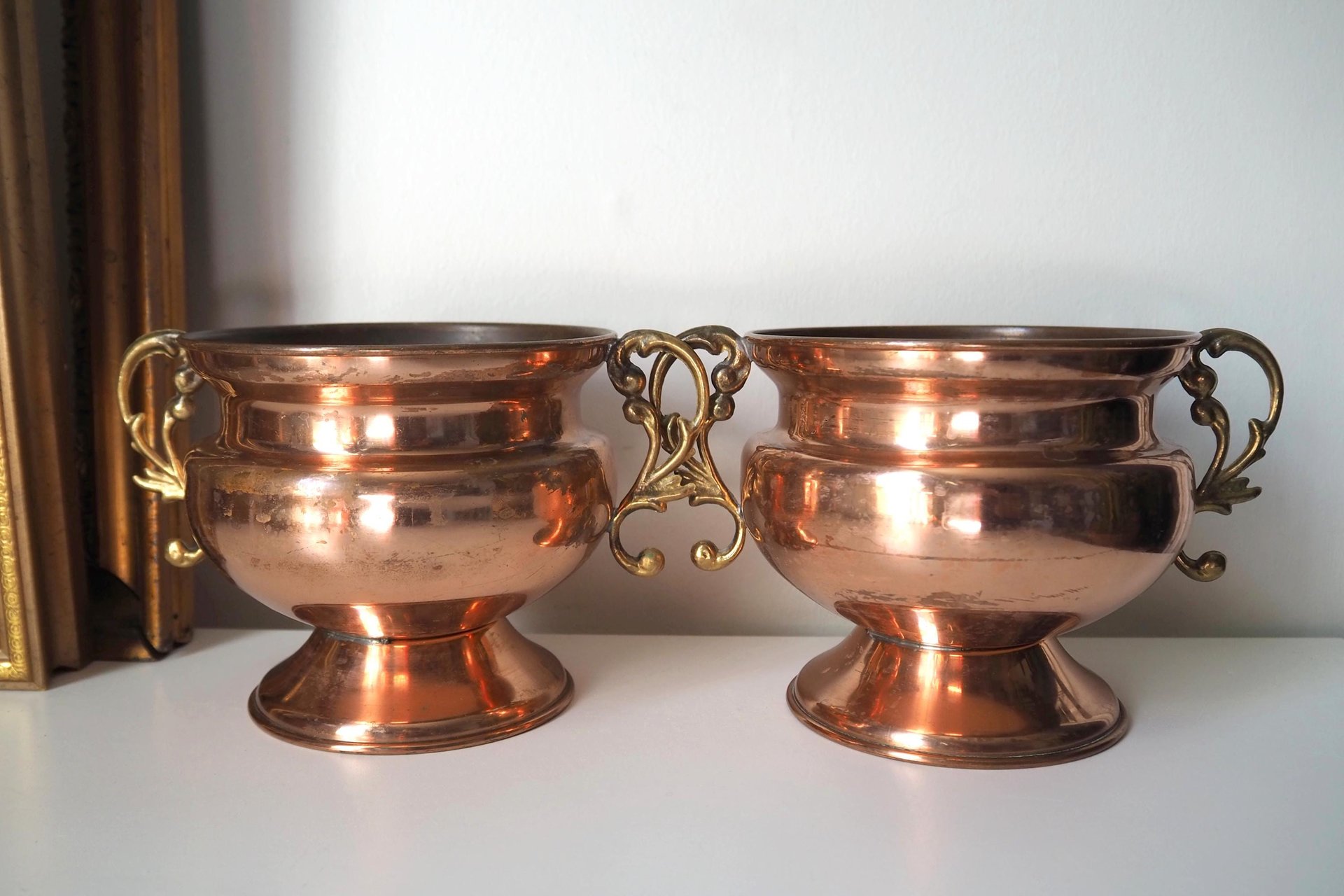 Set of two vintage copper planters | Vintage footed bowls | Matching copper planters | Vintage footed planters | Vintage planters