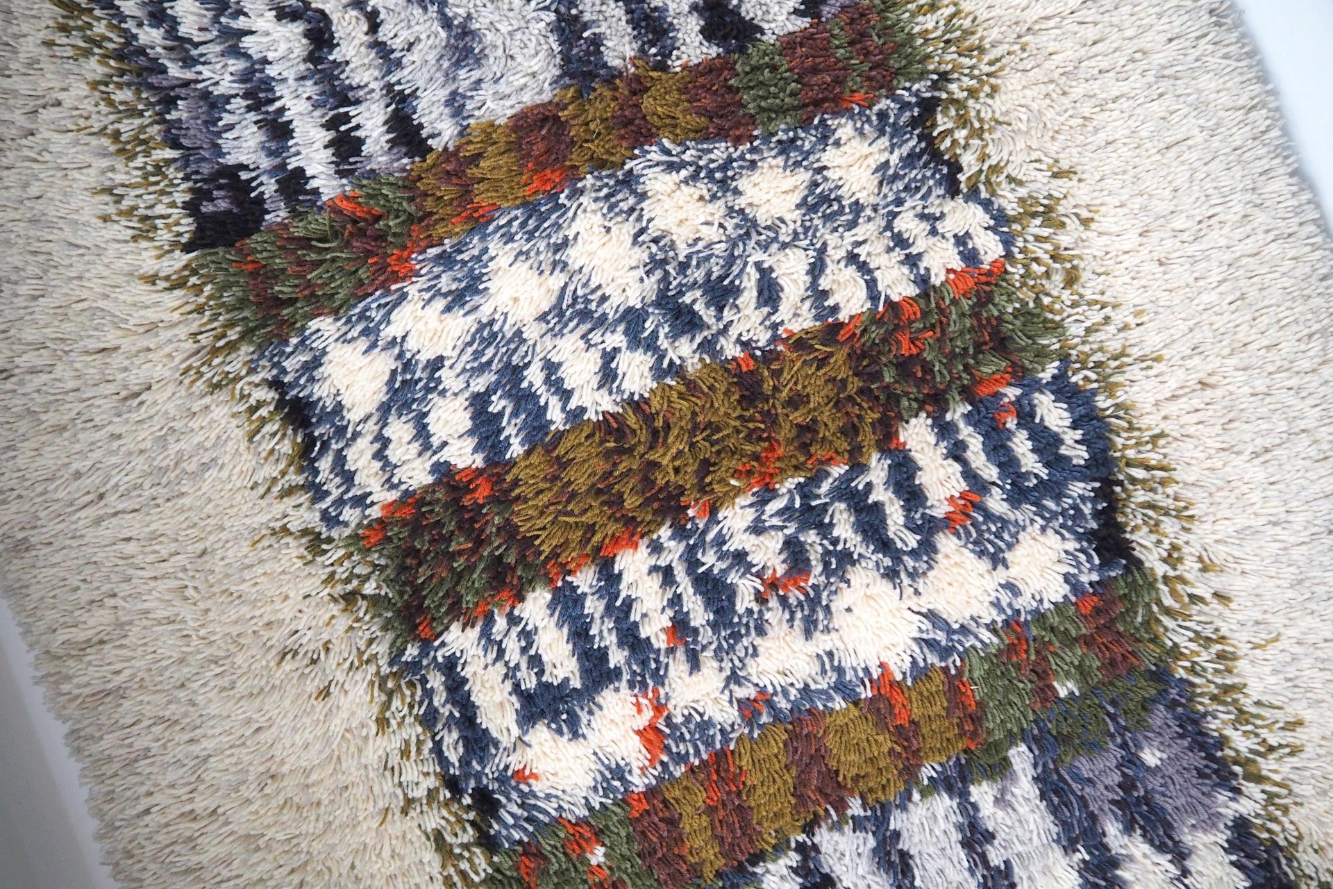 Vintage Rya wall hanging | Scandinavian Rya rug | Wool vintage wall hanging | Vintage wool Rya rug | Traditional Scandinavian wall hanging