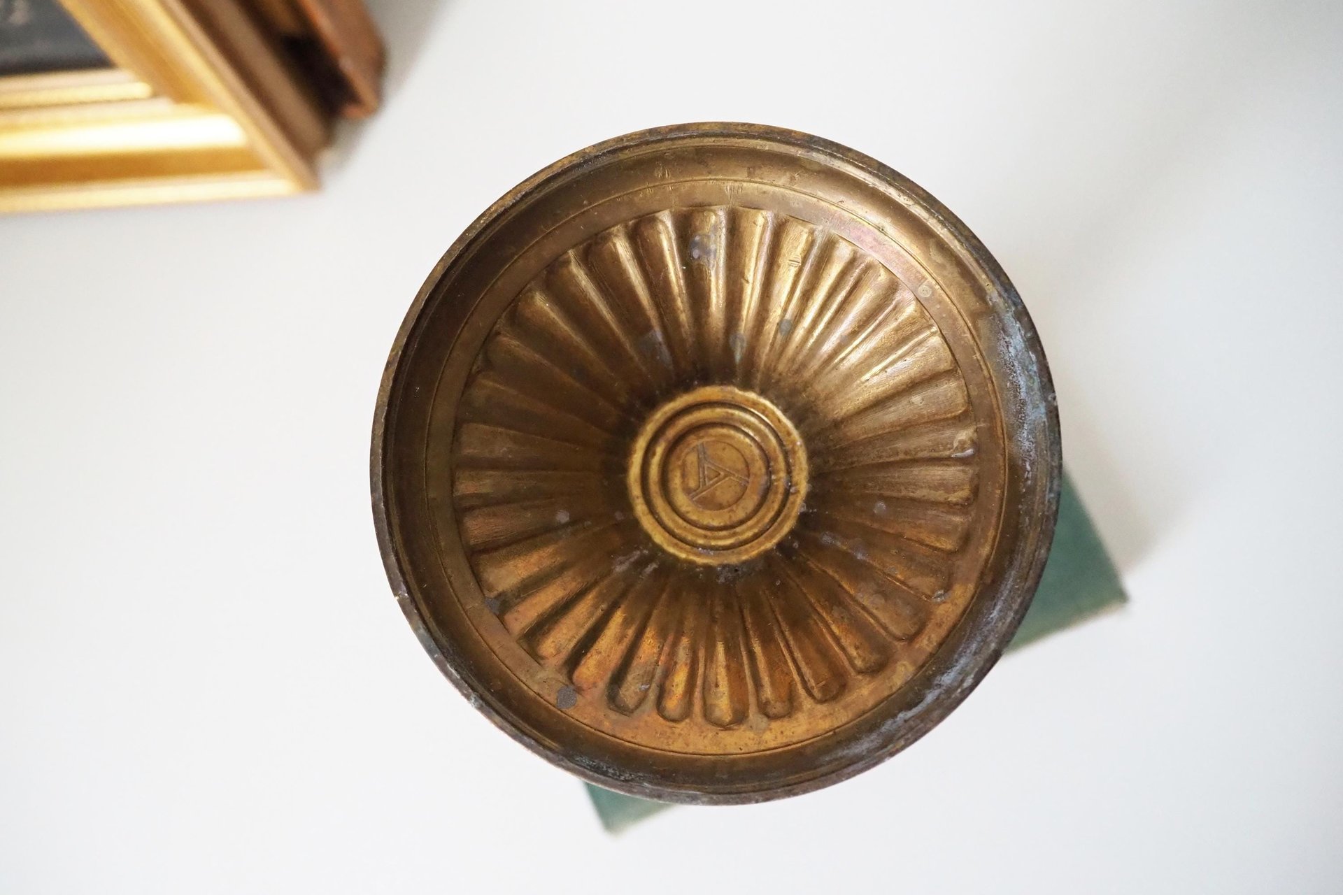 Vintage three arm candelabra | Ornate candelabra | Three arm candlestick holder | Vintage candelabrum | Small candelabrum