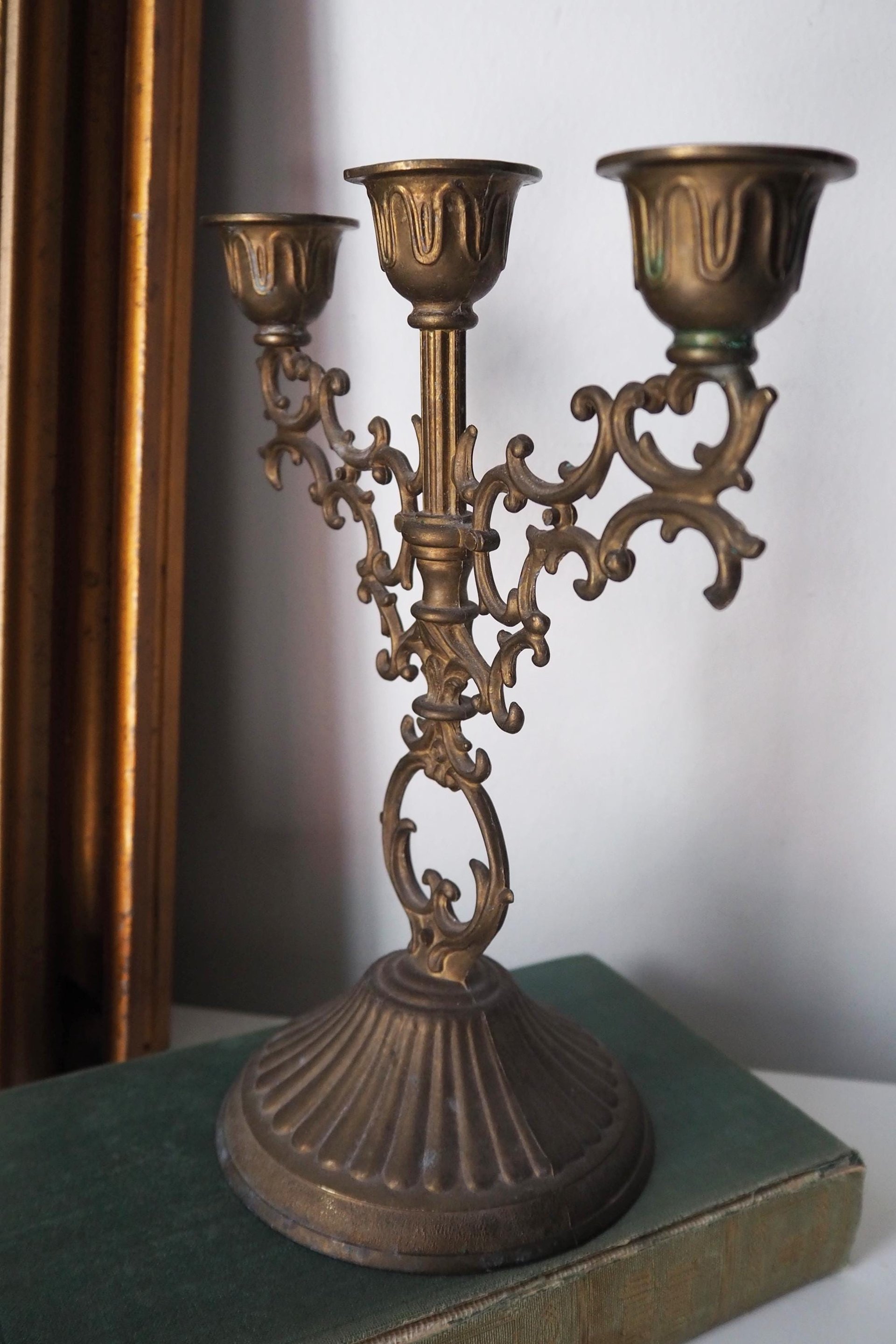 Vintage three arm candelabra | Ornate candelabra | Three arm candlestick holder | Vintage candelabrum | Small candelabrum