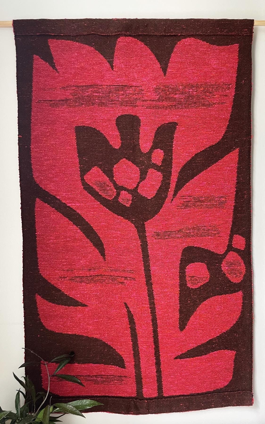 Vintage wall hanging | Large wall hanging | Scandinavian wall tapestry | 1970s wall tapestry | Retro wall hanging | Red and brown tapestry