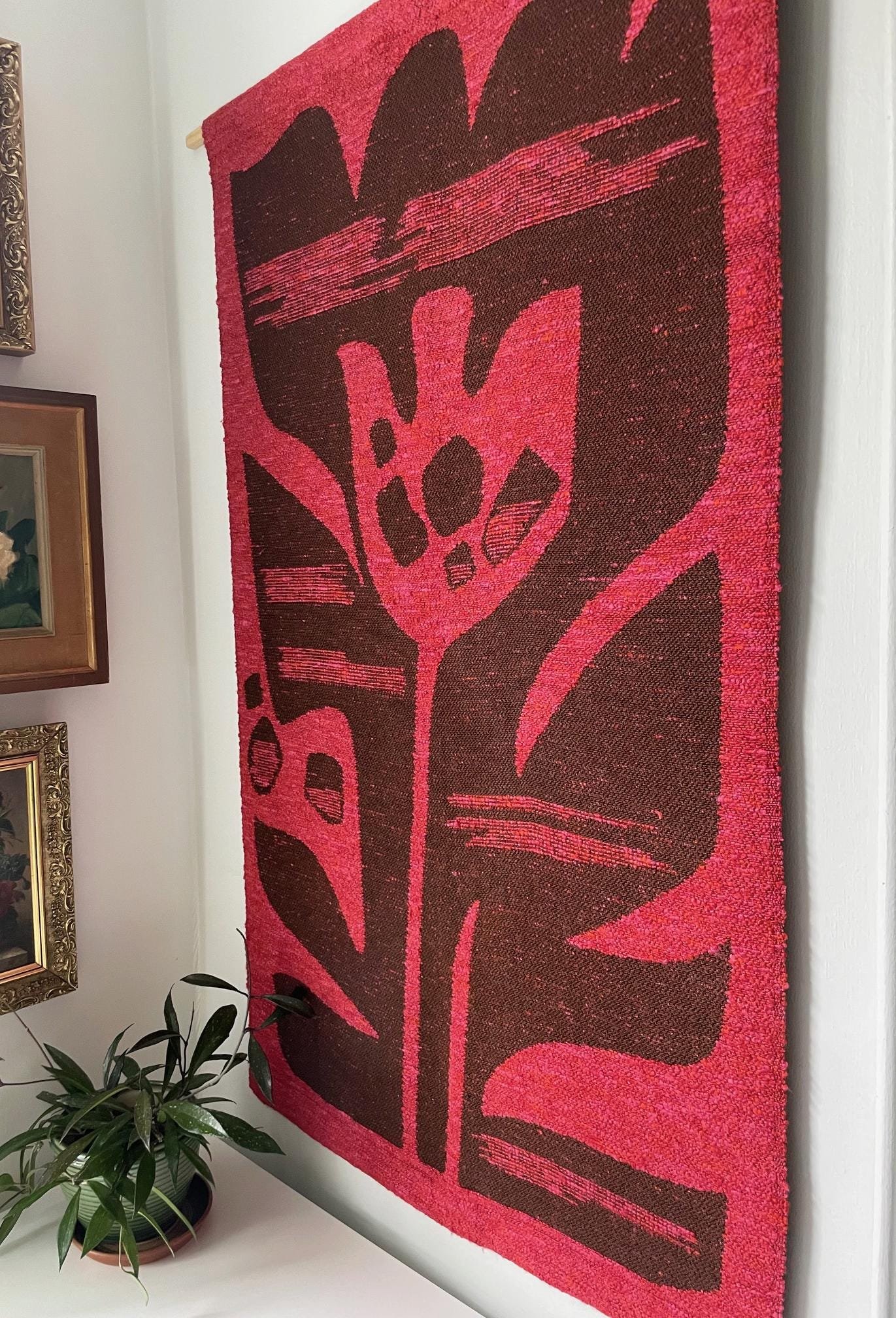 Vintage wall hanging | Large wall hanging | Scandinavian wall tapestry | 1970s wall tapestry | Retro wall hanging | Red and brown tapestry