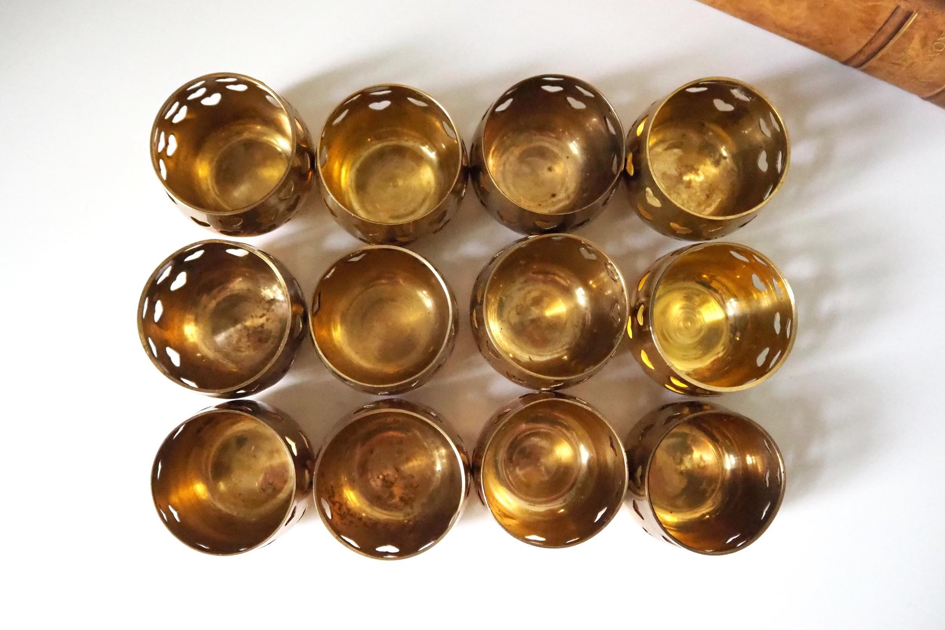 Set of twelve vintage tealight candle holders | Heart tealight candleholders | Vintage brass votive candleholders | Brass tealight holders