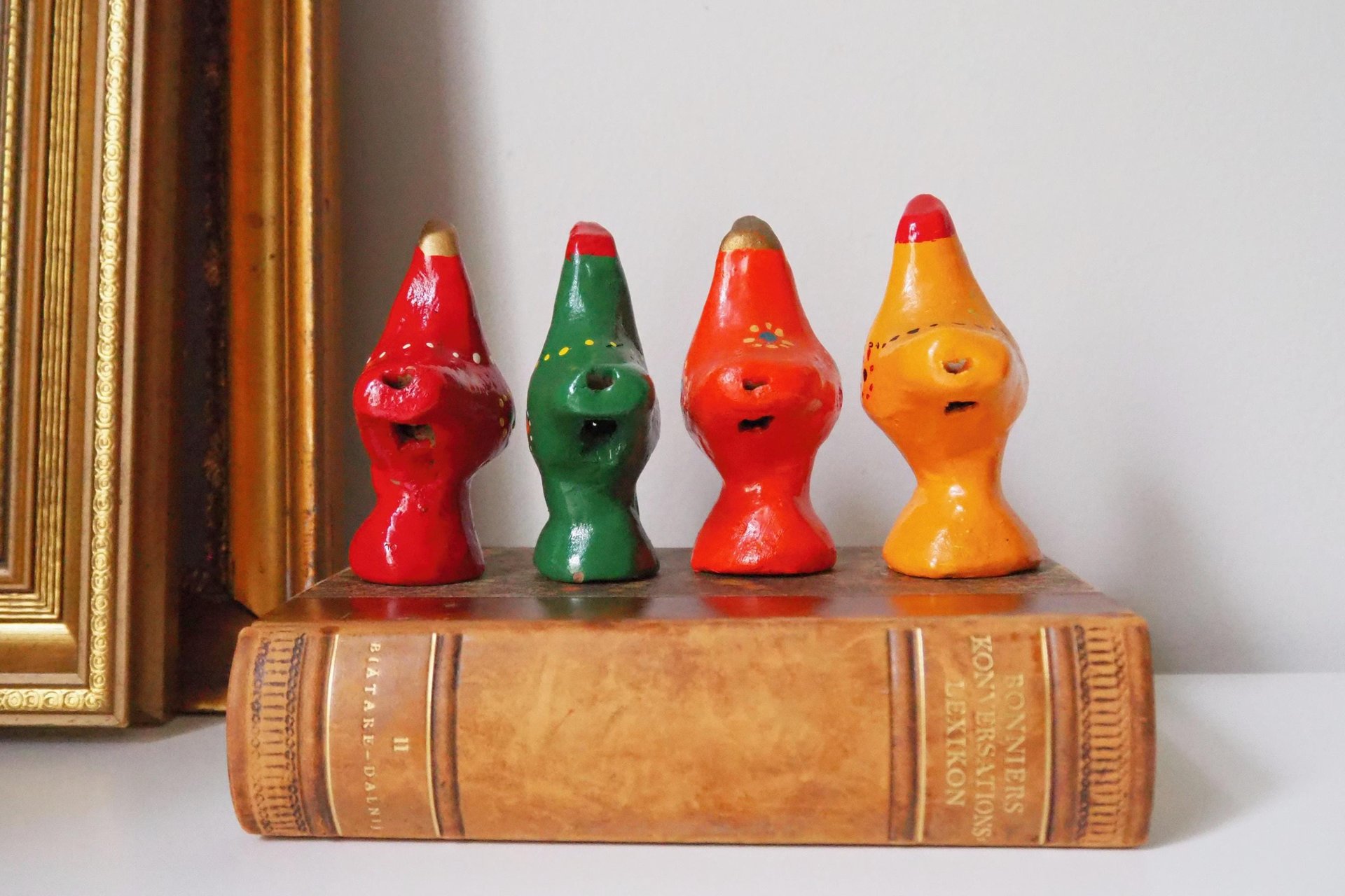 Vintage bird whistle set | Ceramic bird whistles | Retro bird whistles | Colourful bird whistles | Made in Finland | Finnish bird whistles