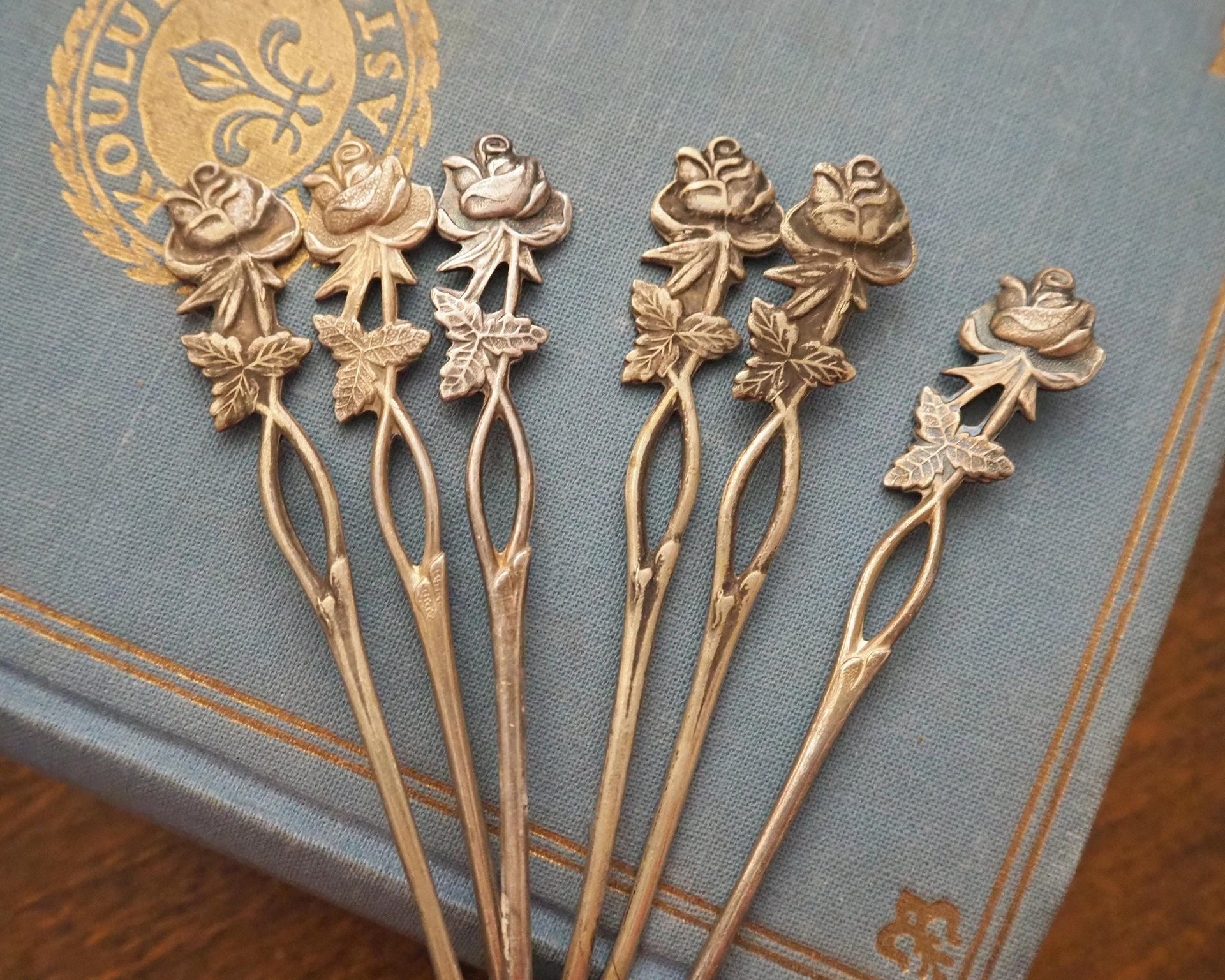Set of six vintage teaspoons | Vintage alpacca silver teaspoons | Vintage teaspoons | Rose teaspoon set | Vintage alpacca teaspoons