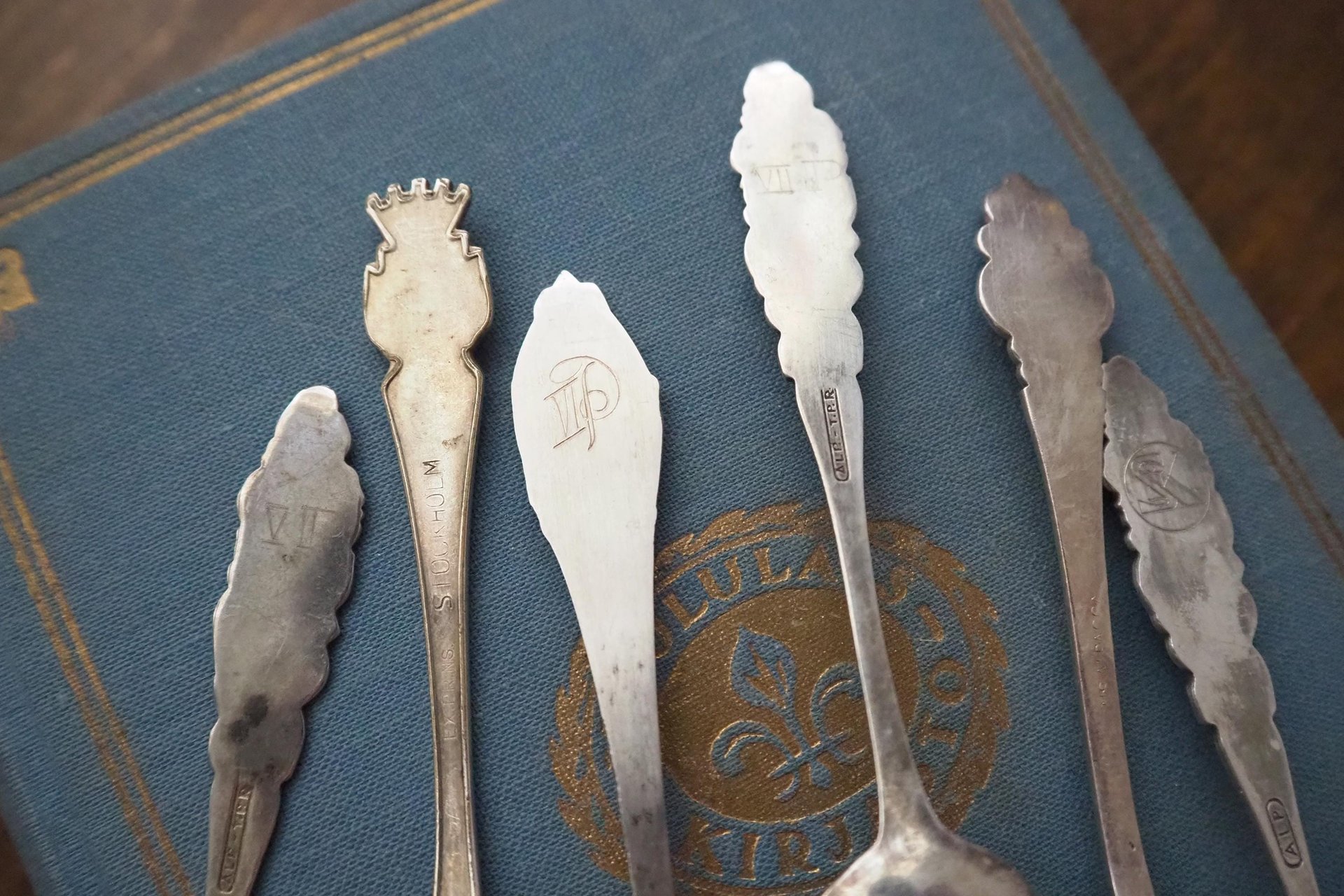 Set of six vintage coffee spoons | Small silver plated coffee spoons | Mismatched spoon set | Vintage alpacca coffee spoons
