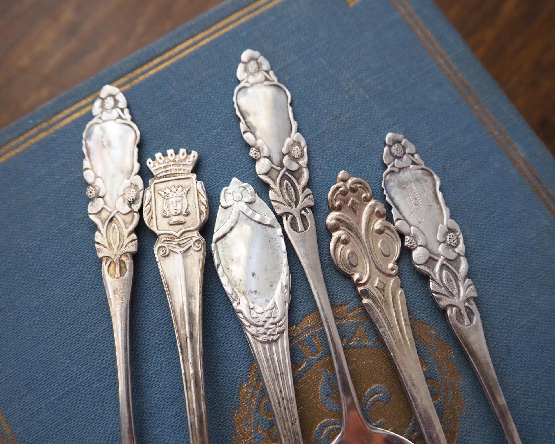 Set of six vintage coffee spoons | Small silver plated coffee spoons | Mismatched spoon set | Vintage alpacca coffee spoons