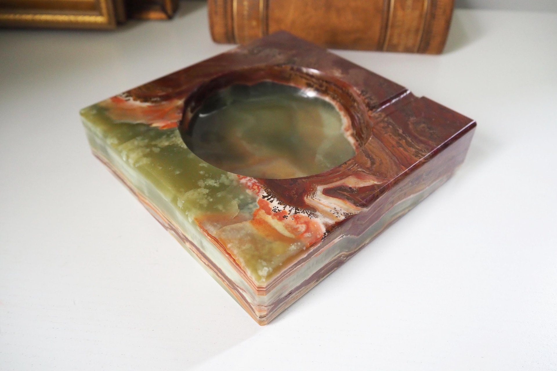 Vintage onyx marble ashtray | Large onyx ashtray | Large marble ashtray | Red and green onyx ashtray | Vintage ashtray