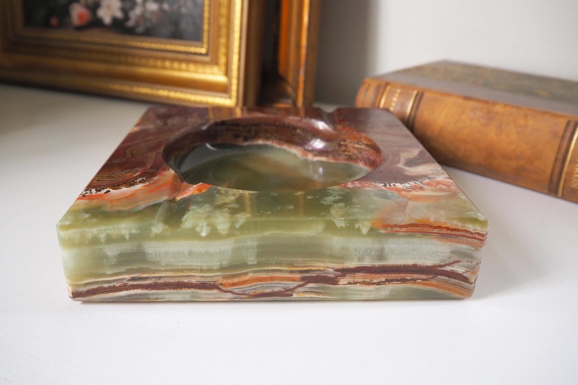 Vintage onyx marble ashtray | Large onyx ashtray | Large marble ashtray | Red and green onyx ashtray | Vintage ashtray