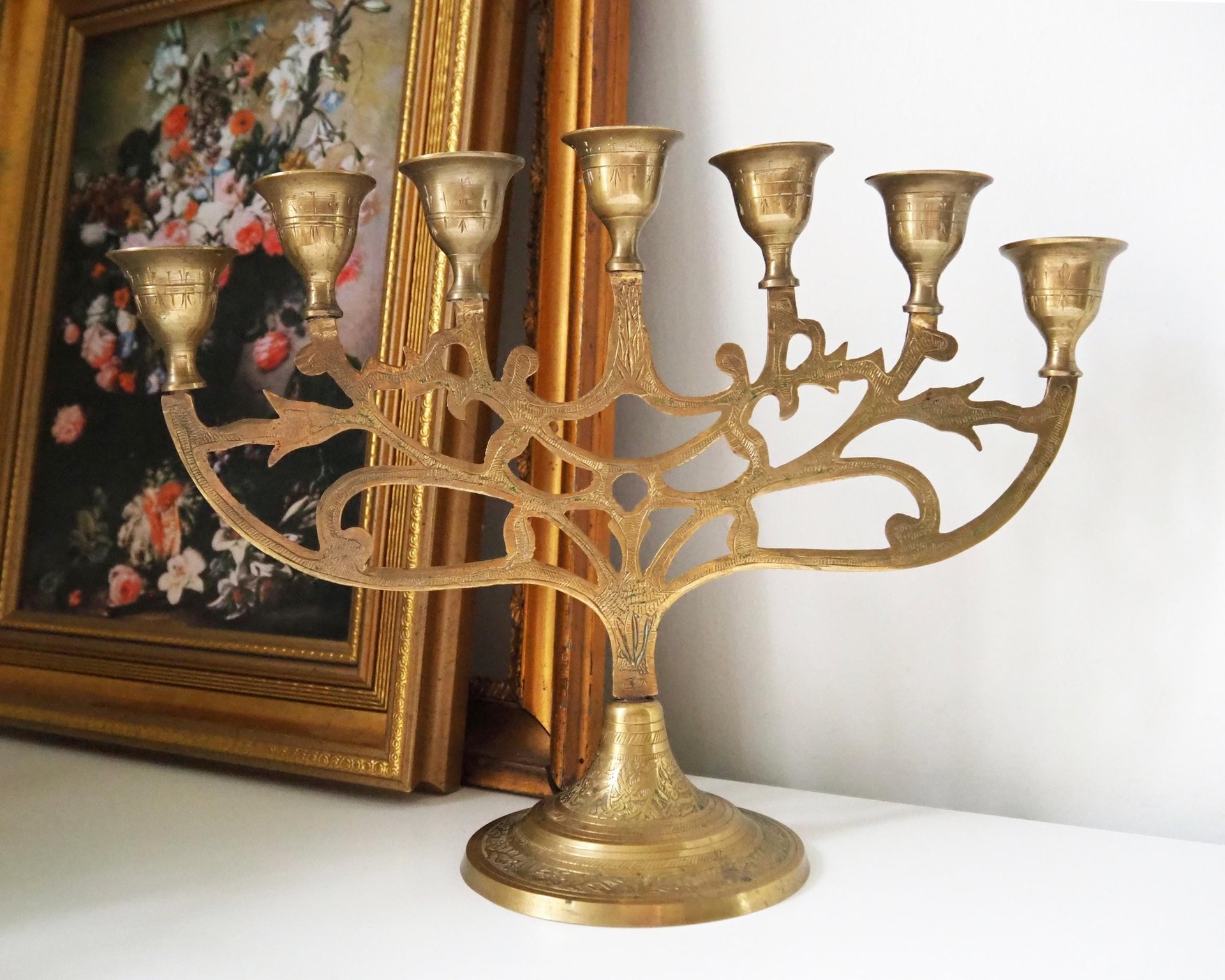 Vintage brass candelabrum | Brass candelabra | Seven arm brass candlestick holder | Etched brass candelabrum | Made in India