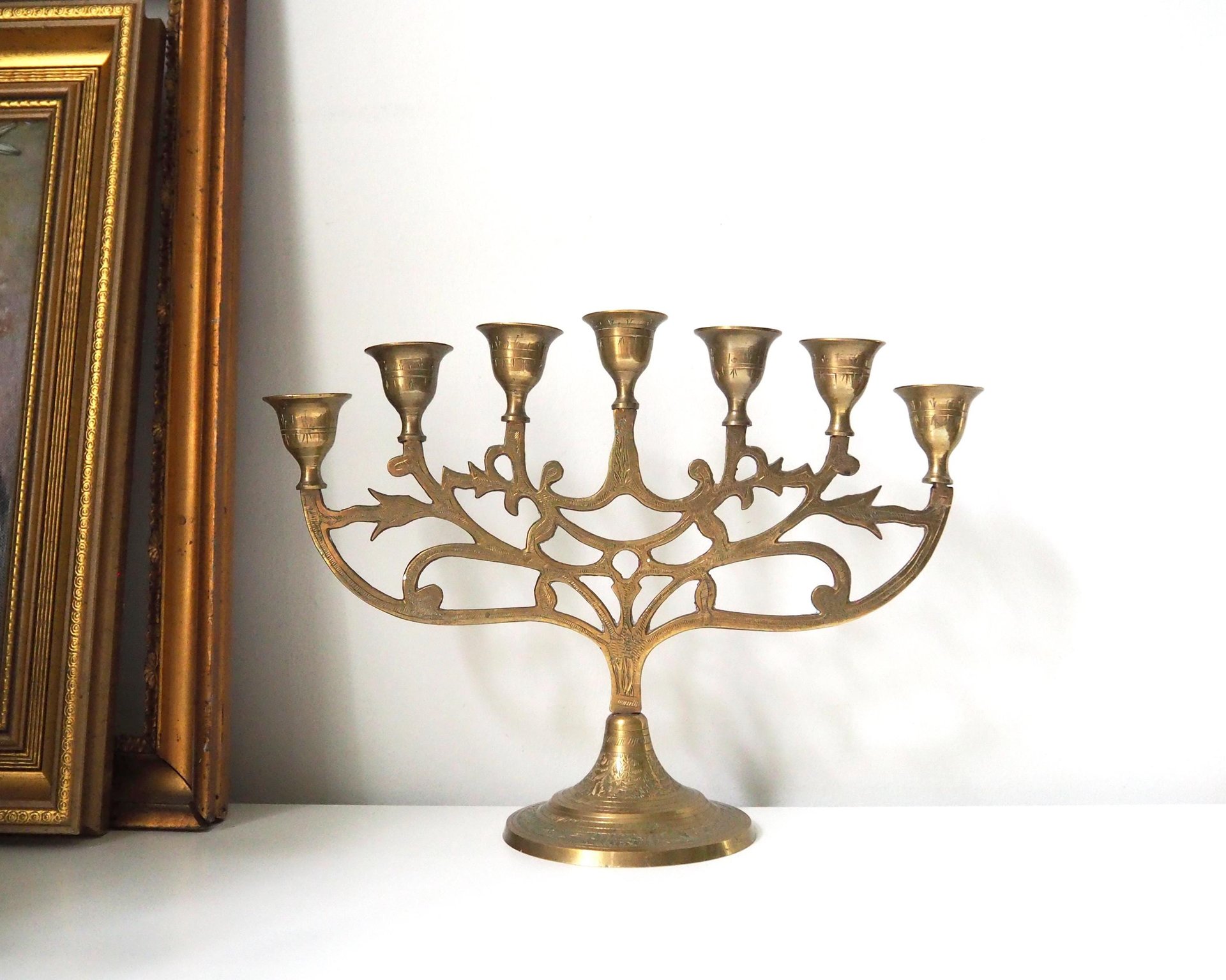 Vintage brass candelabrum | Brass candelabra | Seven arm brass candlestick holder | Etched brass candelabrum | Made in India