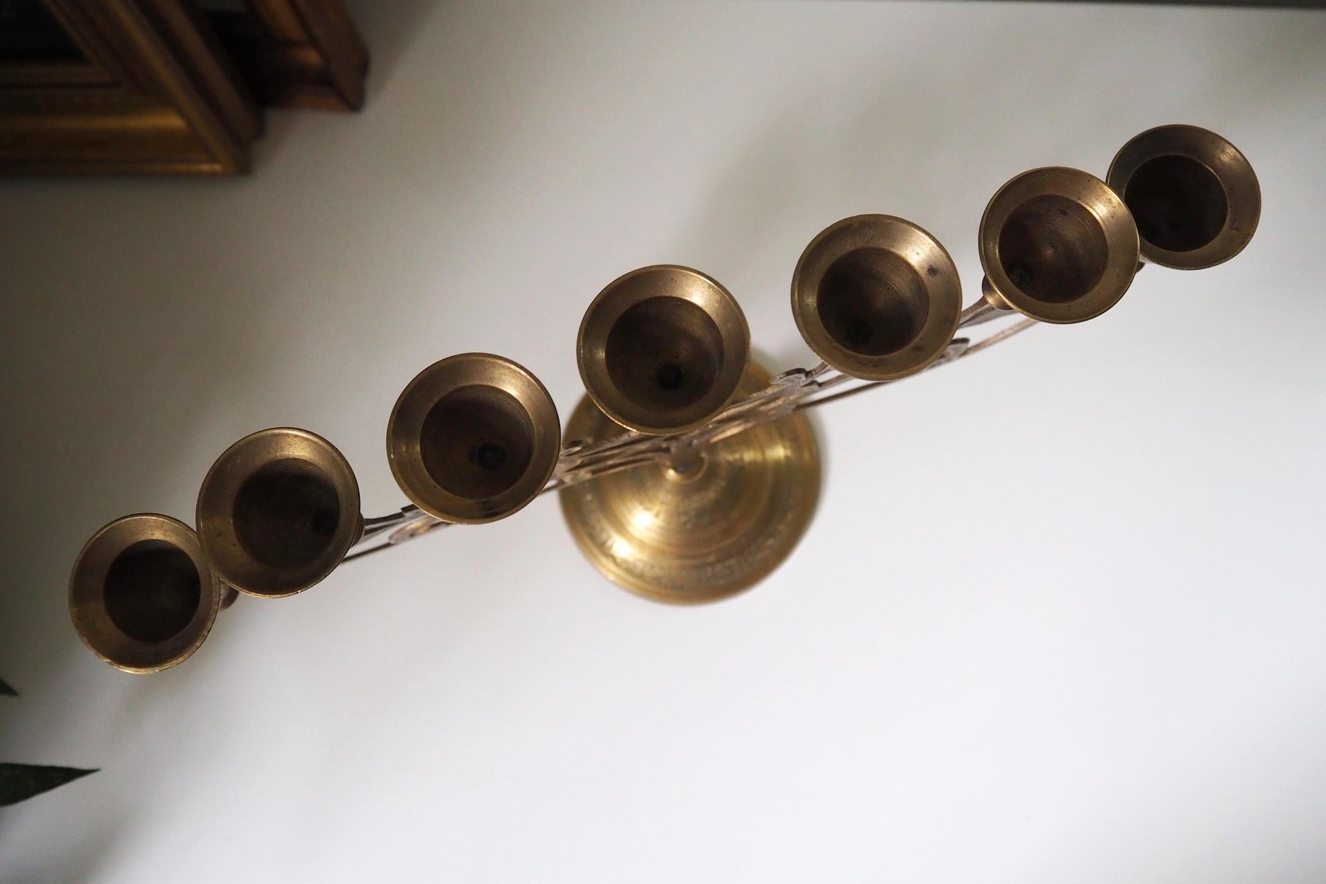 Vintage brass candelabrum | Brass candelabra | Seven arm brass candlestick holder | Etched brass candelabrum | Made in India