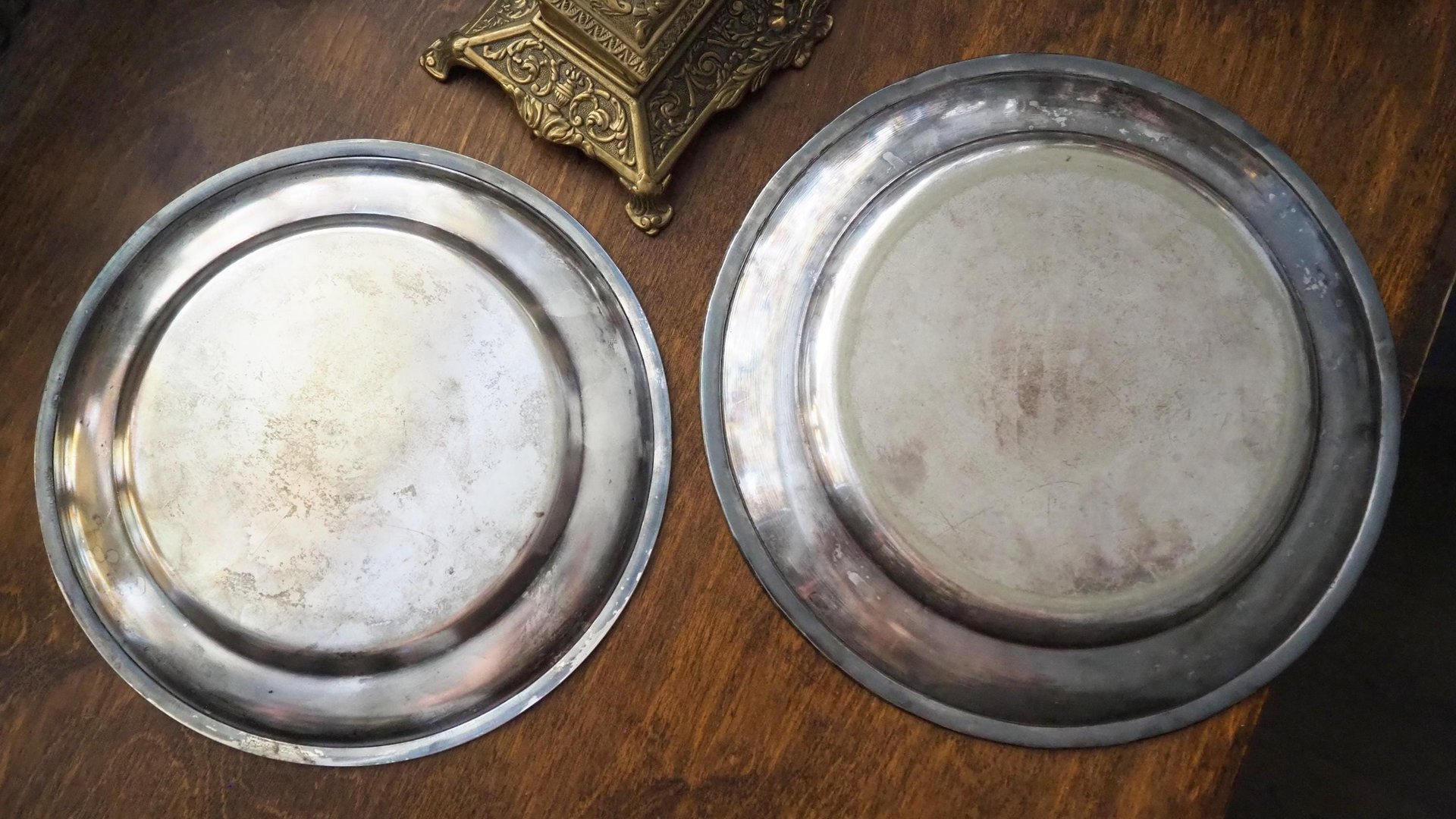 Vintage alpacca silver trays | Set of two simple silver trays | Alpacca silver platters | Vintage serving trays | Vintage silver plated tray
