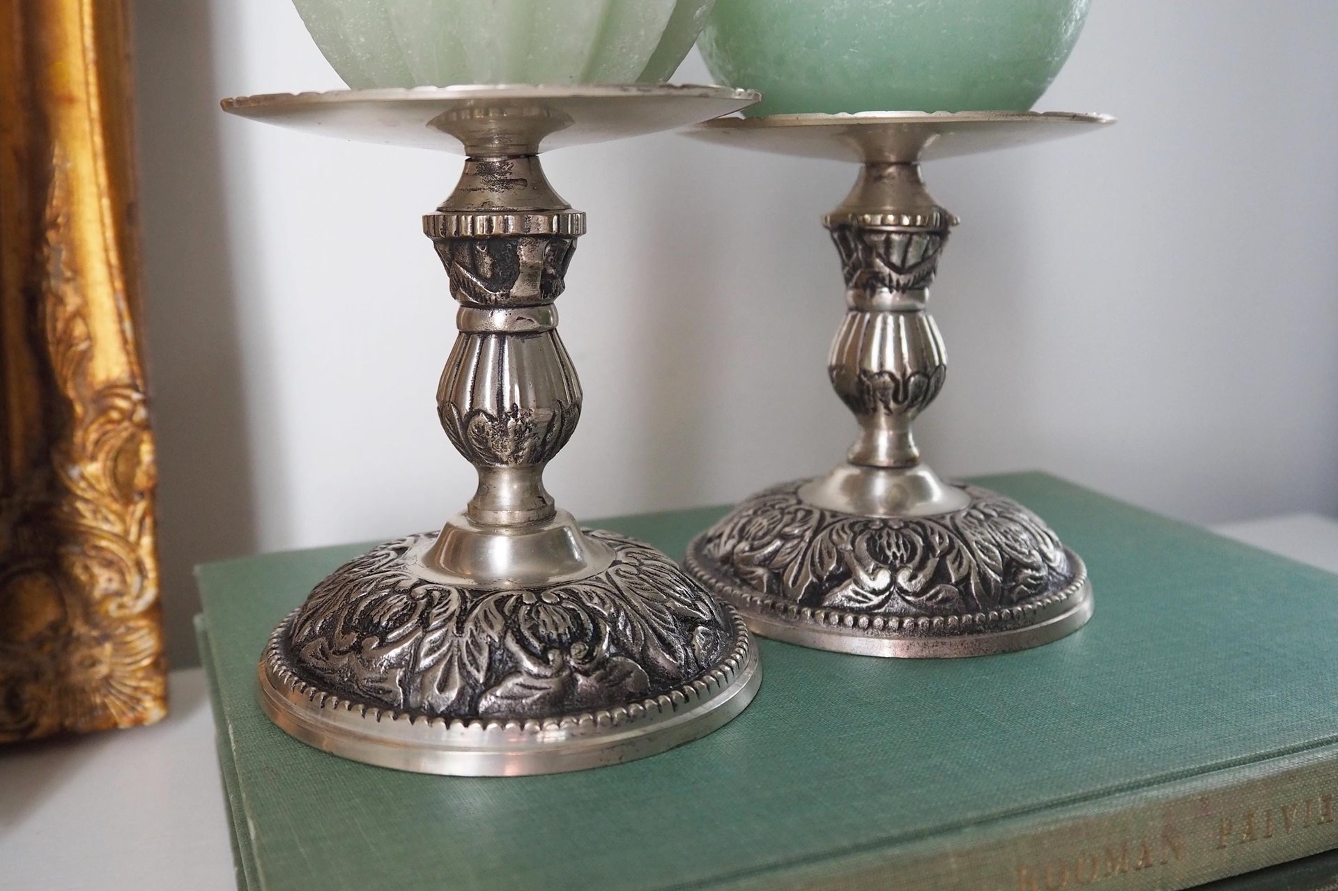 Set of two vintage candle holders | Silver tone candle holders | Matching candle holders | Vintage candle holders | Pillar candle holders