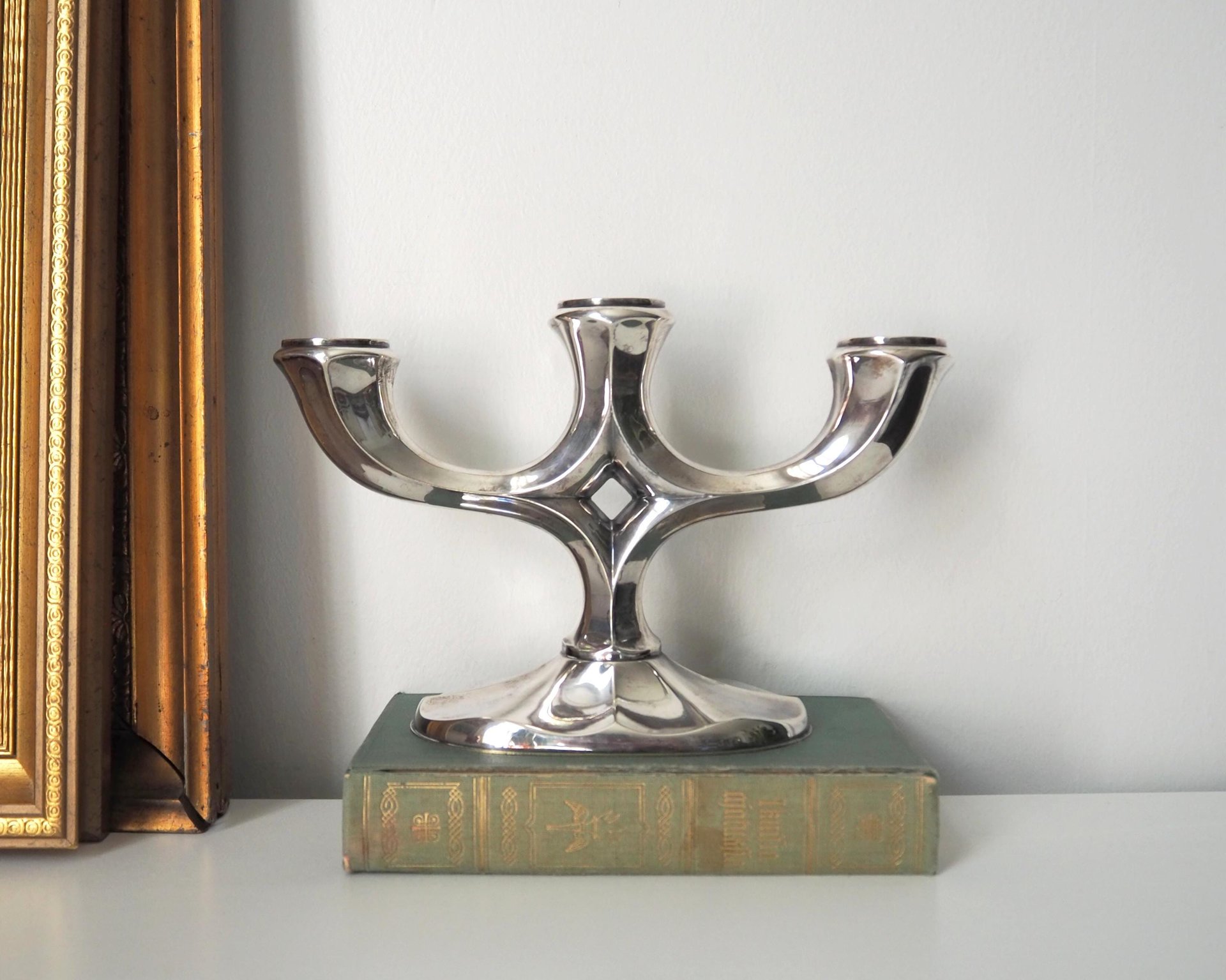 Vintage alpacca candelabra | Alpacca silver candelabra | Three arm candlestick holder | Vintage candelabrum
