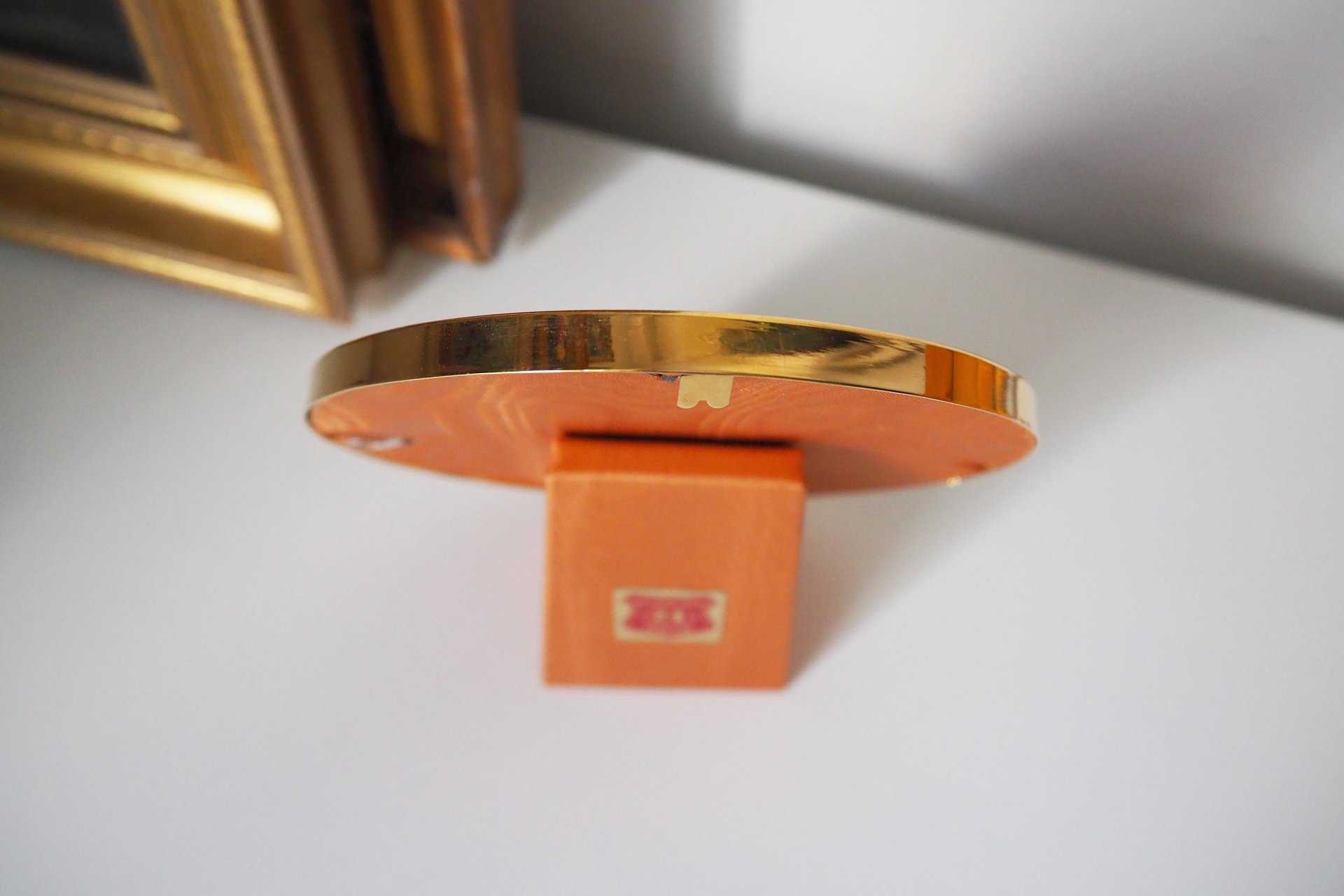 Vintage gold plated photo frame | Oval gold plated photo frame | Danish picture frame | Vintage Jyden picture frame | Oval photo frame