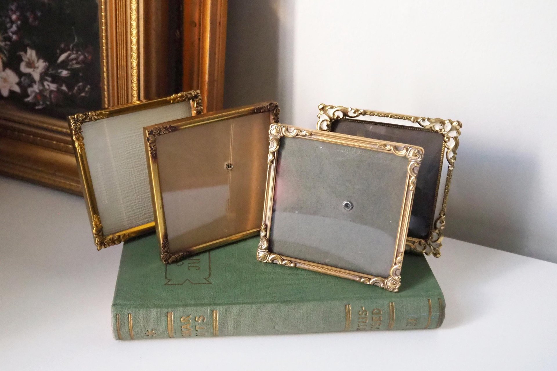 Set of four vintage photo frames | Vintage square picture frames | Set of four floral vintage frames | Mismatched vintage frames