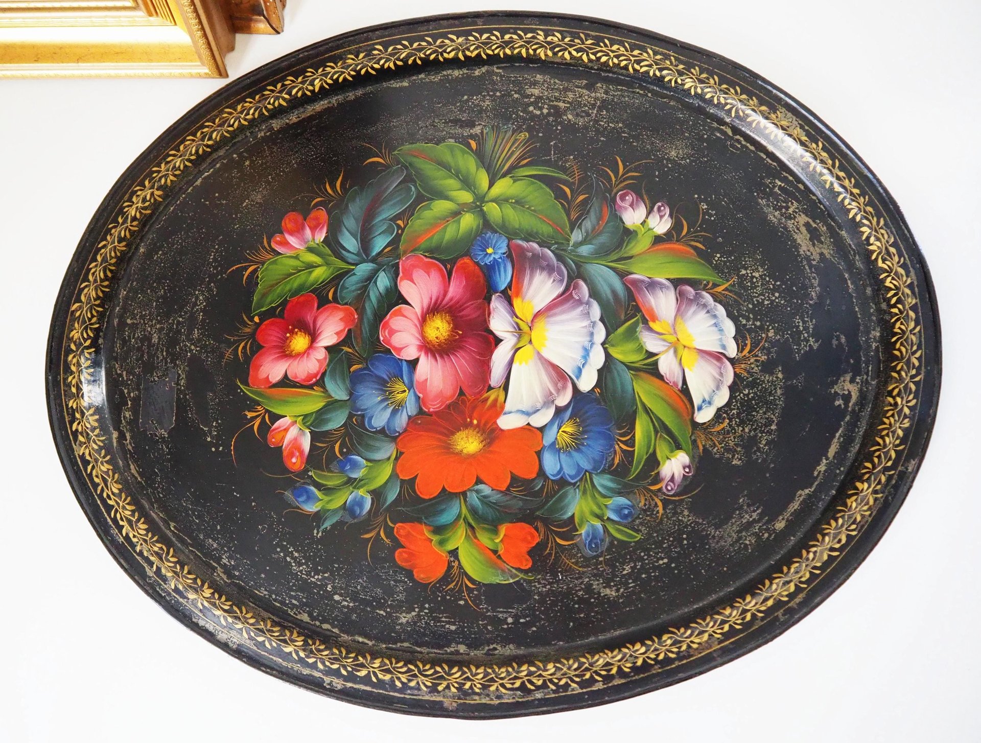 Vintage floral metal tray | Large handpainted floral tray | Vintage floral tray | Vintage Zhostovo tray | Vintage oval tray