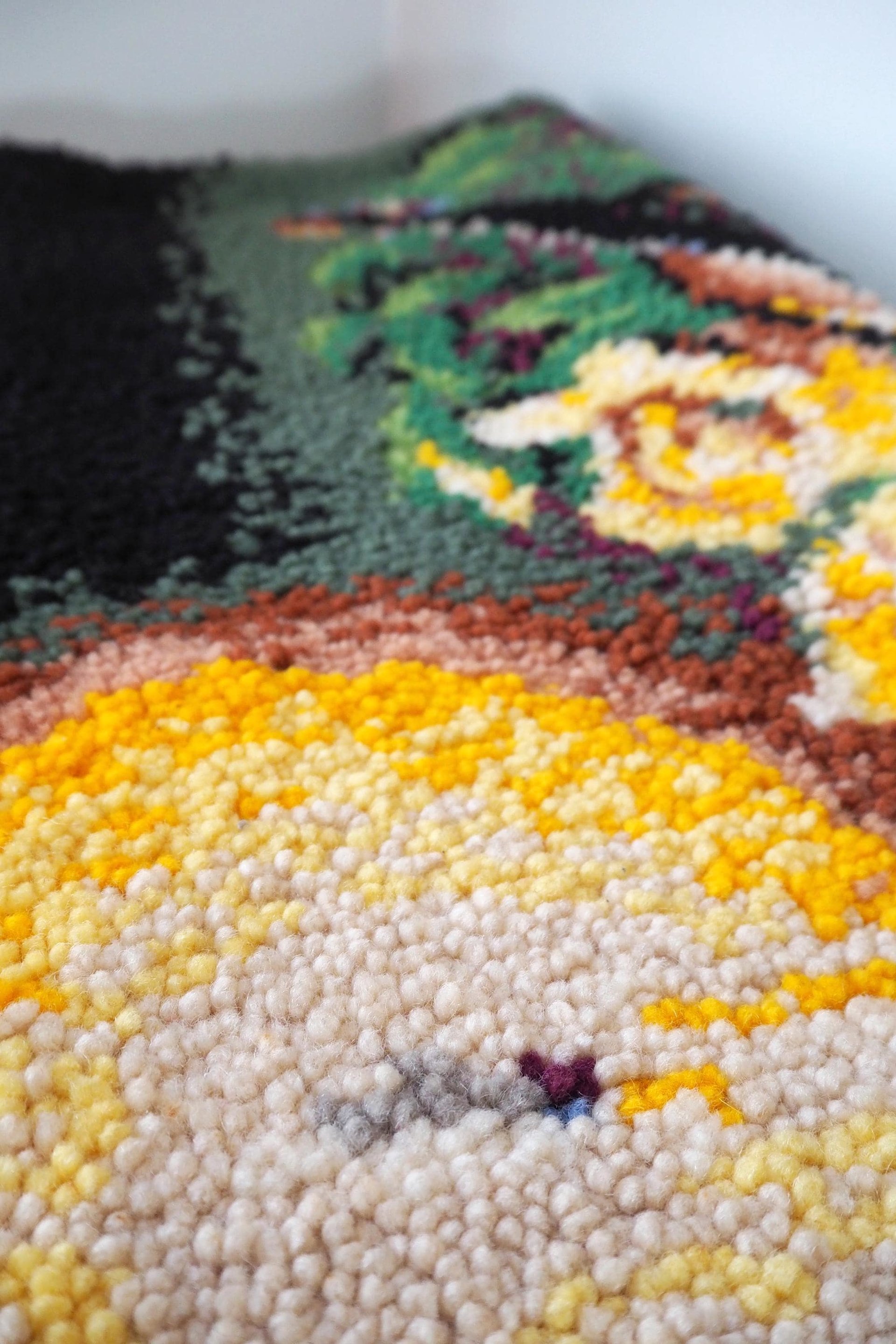 Vintage wall hanging | Vintage violin tapestry | Thick wall tapestry | Cottage core wall hanging | Vintage tapestry | Retro wall hanging