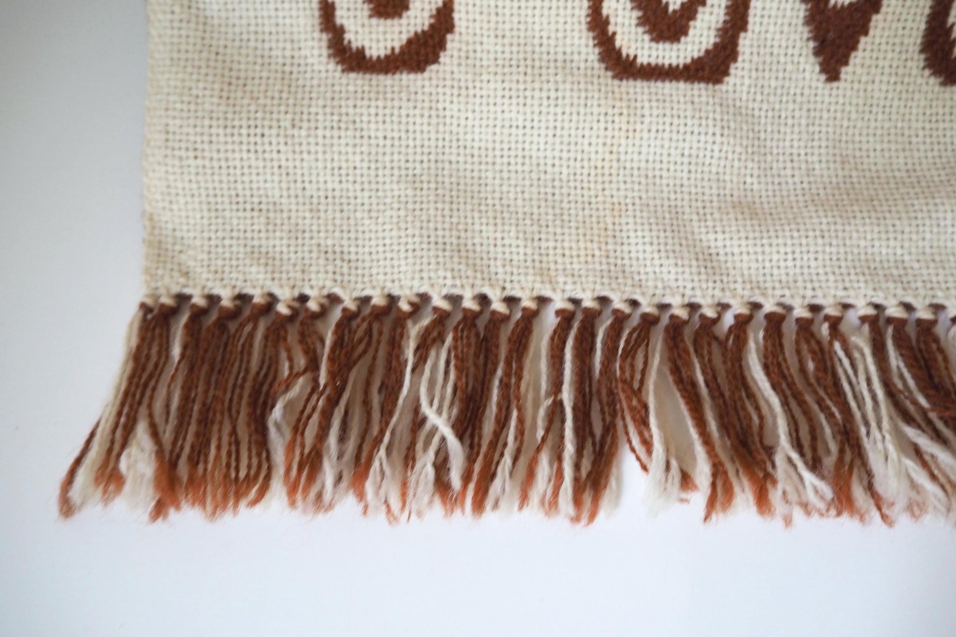Vintage wall hanging | Long white and brown wall hanging | Scandinavian wall hanging | Vintage wall tapestry | Handmade wall tapestry
