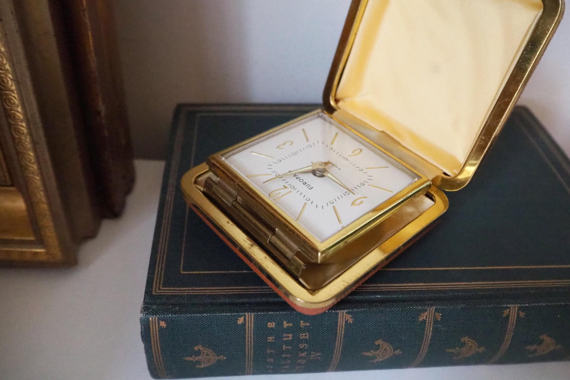 Vintage travel alarm clock | Europa alarm clock | Vintage wind up clock | Travel alarm clock | Working order