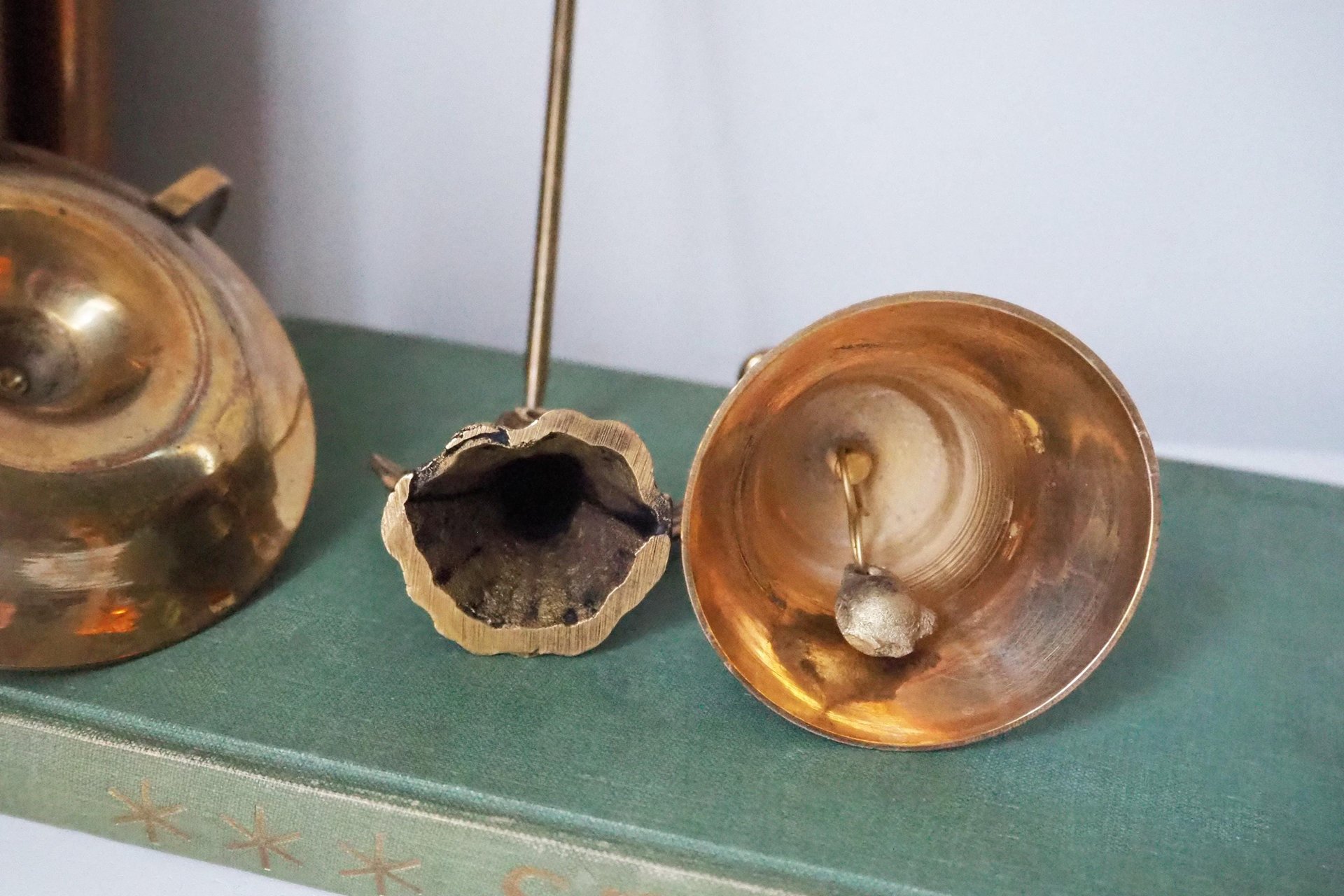 Vintage brass Christmas set | Vintage brass hand bell | Vintage brass candle holder and candle snuffer | Vintage Christmas gift set