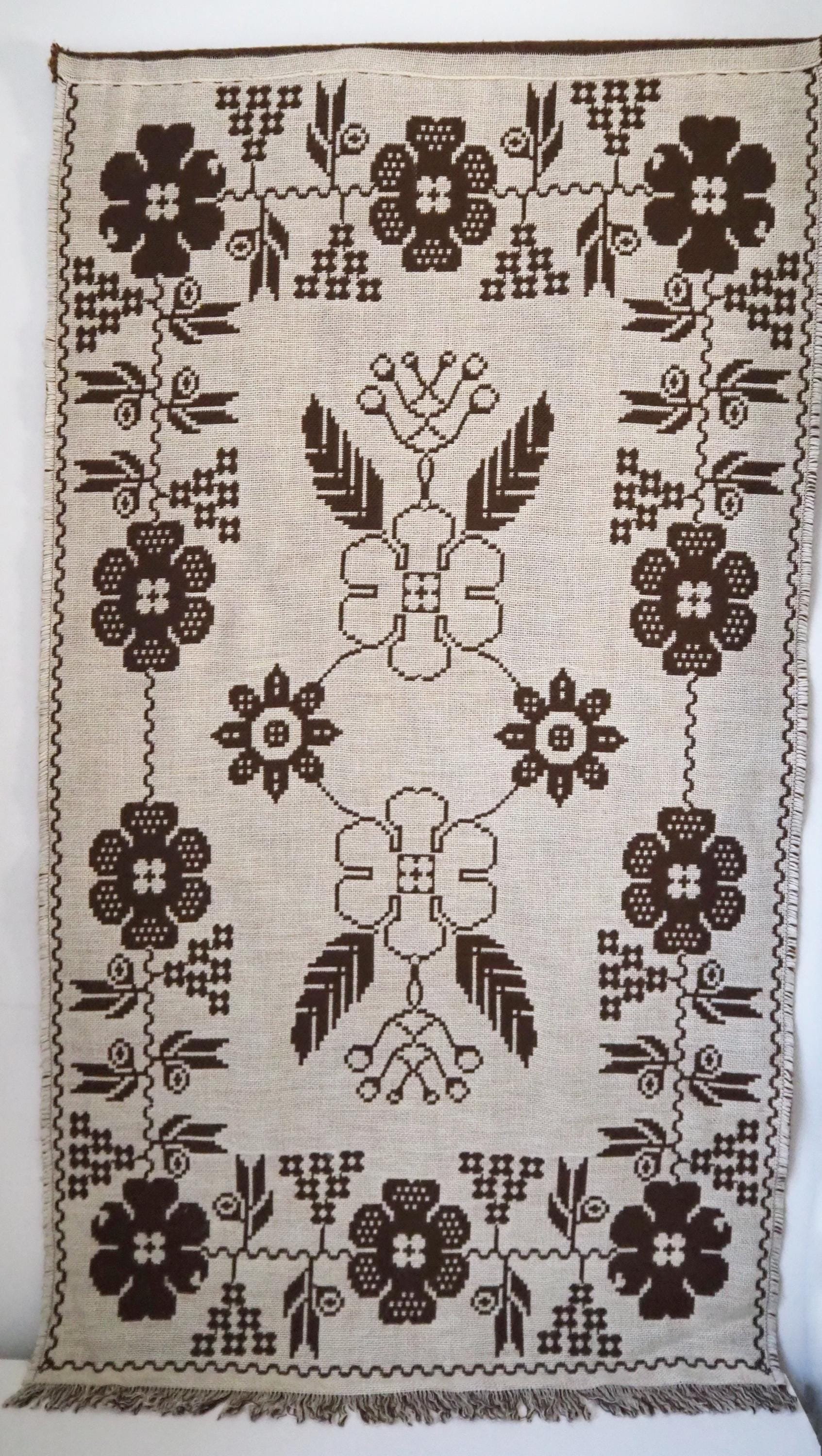 Vintage wall hanging | Brown and light beige wall hanging | Scandinavian wall hanging | Vintage wall tapestry | Handmade wall tapestry