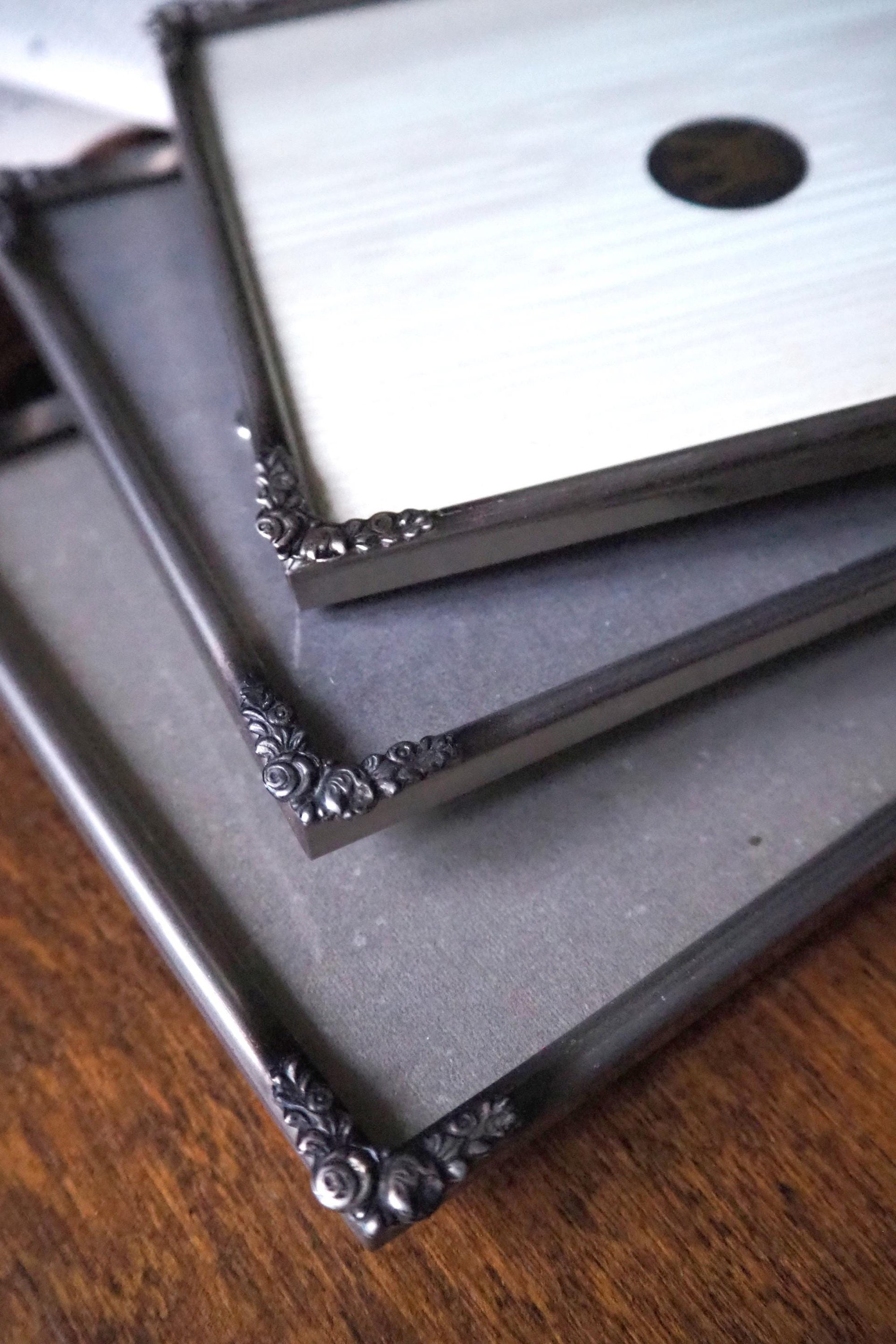 Set of three vintage photo frames | Silver plated photo frames 12x18 cm | Vintage silver plated picture frames | Vintage picture frames