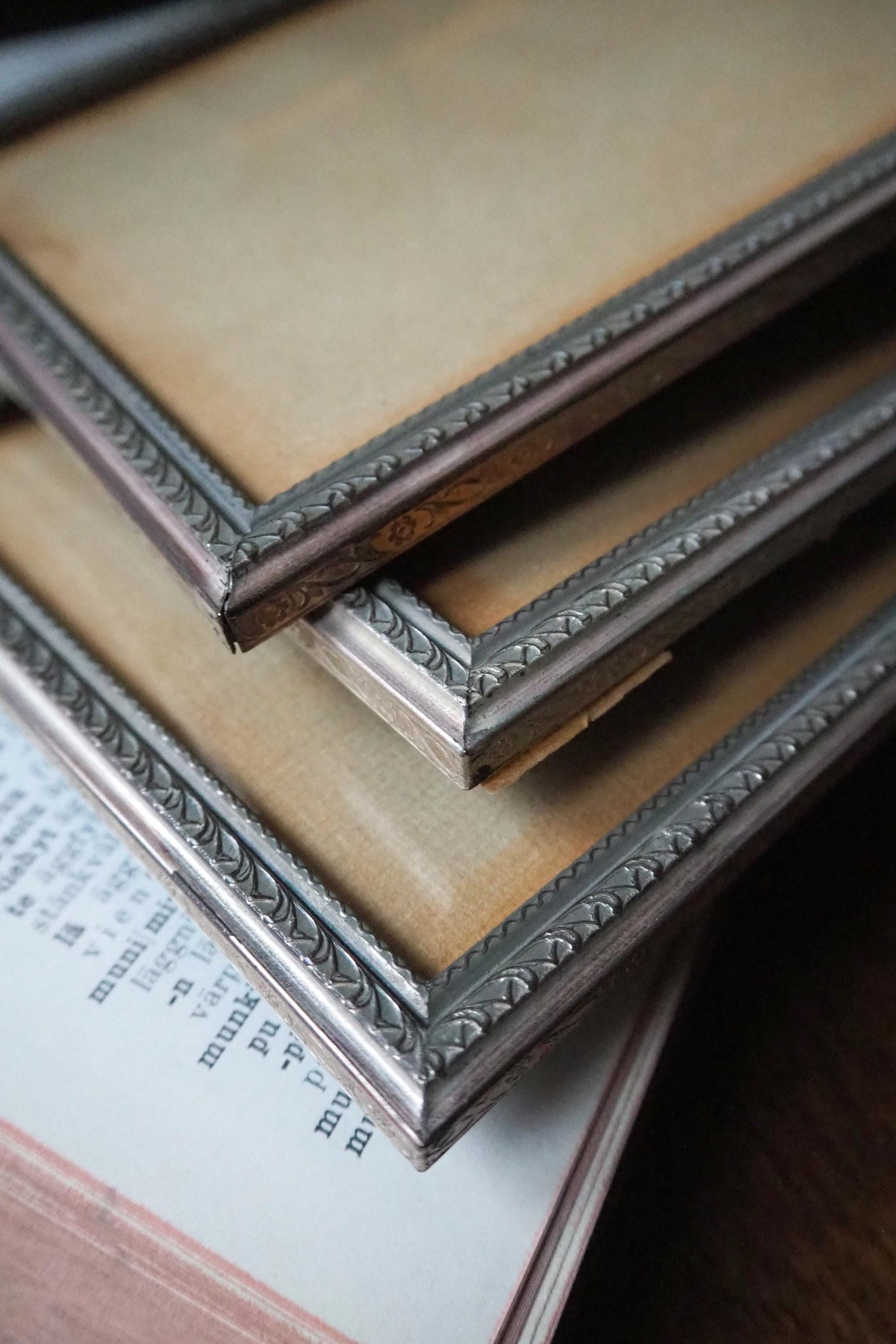 Set of three vintage photo frames | Silver plated photo frames 11x16 cm | Vintage silver plated picture frames | Vintage picture frames