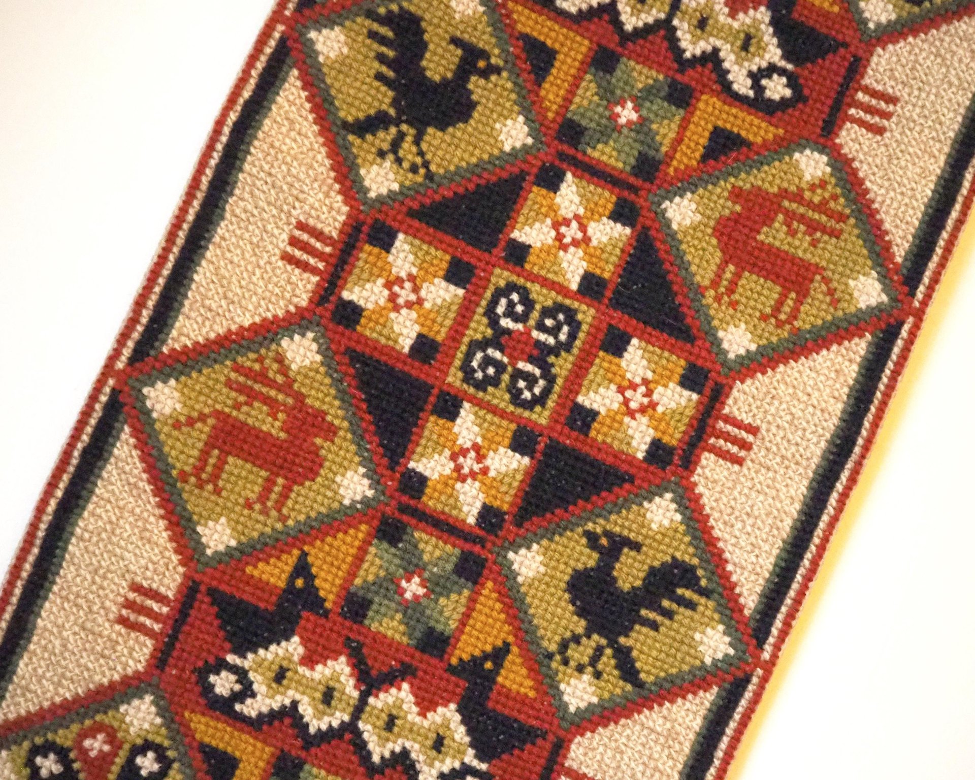 Vintage wall hanging | Scandinavian wall hanging | Traditional wall tapestry | Ornamental wall hanging | Finnish tapestry