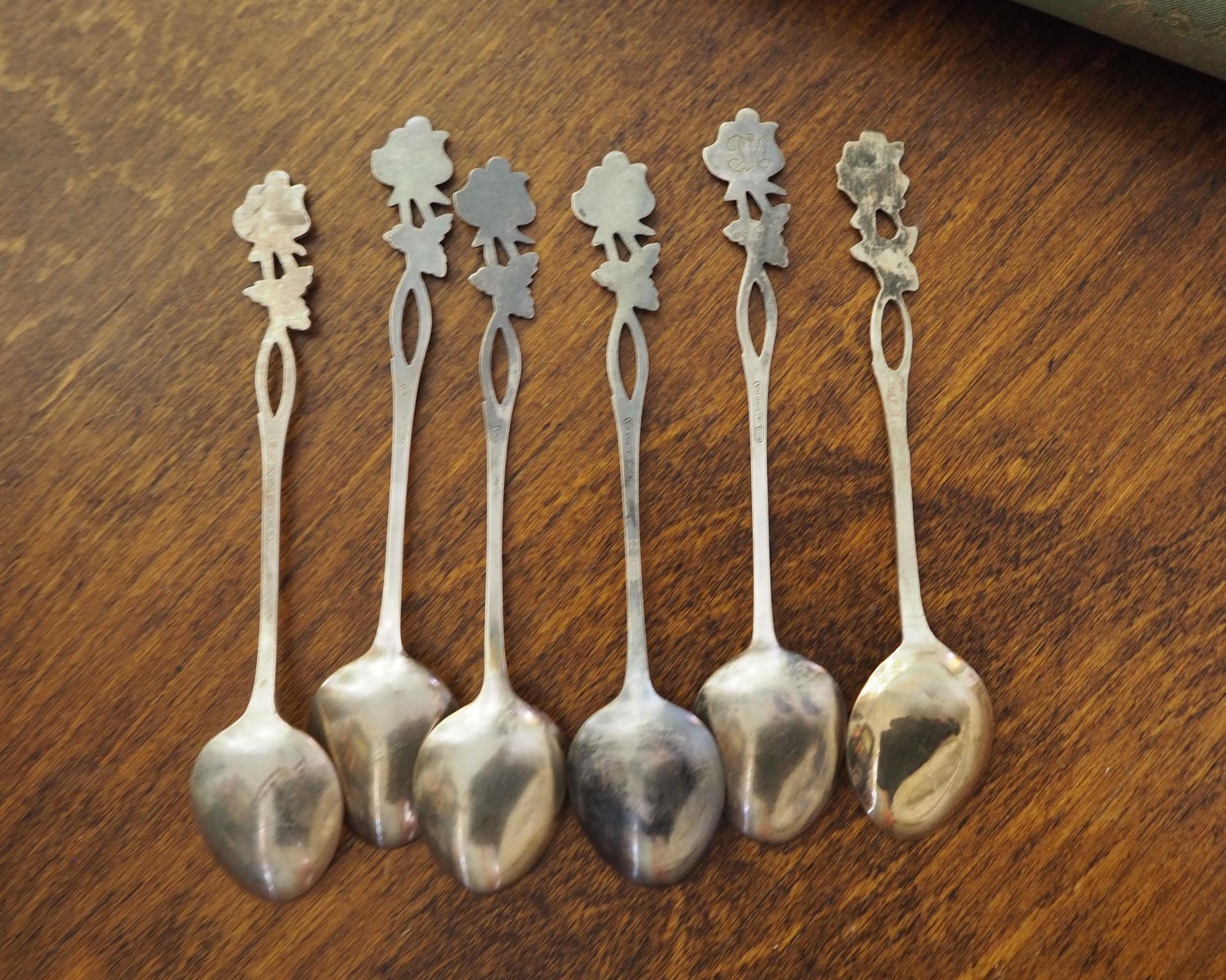 Set of six vintage teaspoons | Vintage alpacca silver teaspoons | Vintage teaspoons | Rose teaspoon set | Vintage alpacca teaspoons