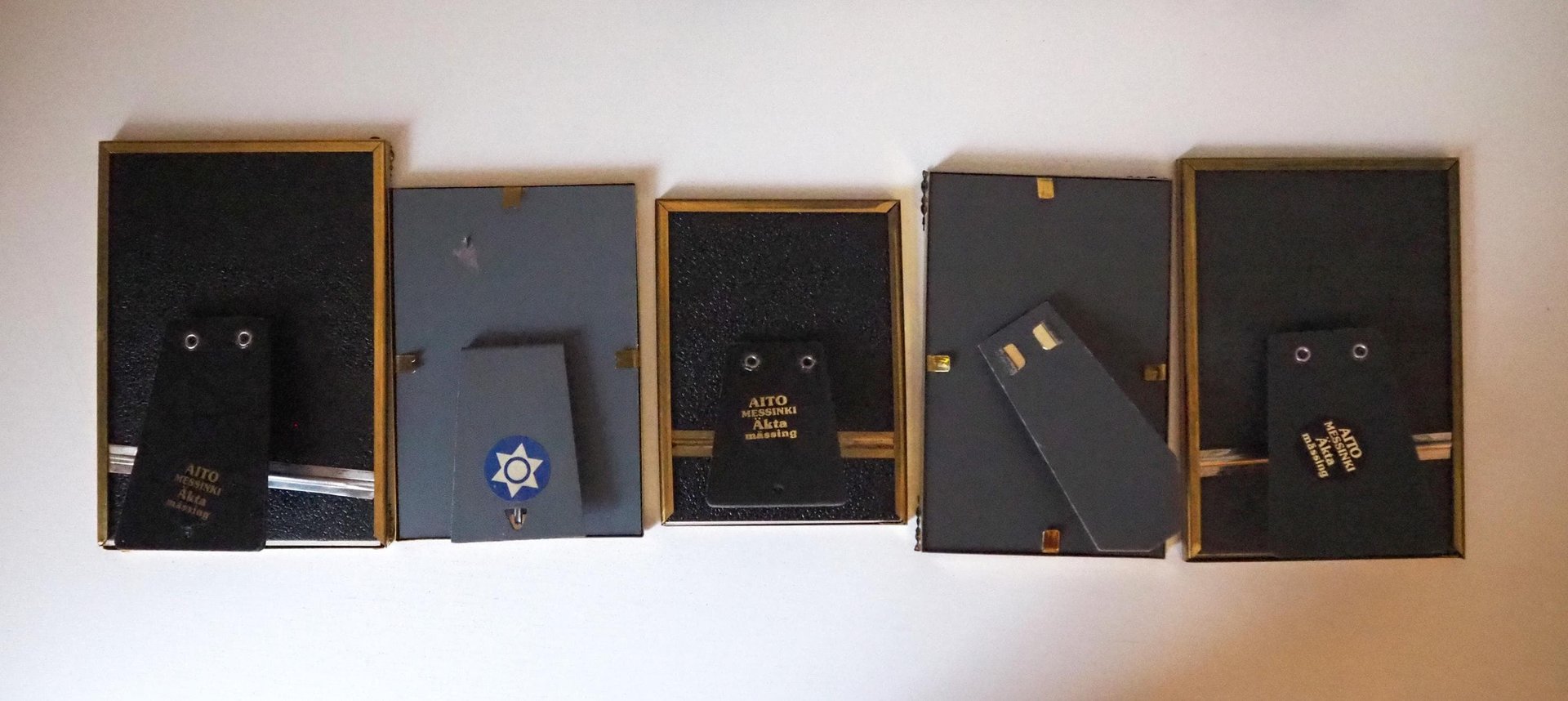 Set of five vintage photo frames | Mismatched photo frames | Set of five brass vintage frames | Vintage brass picture frames